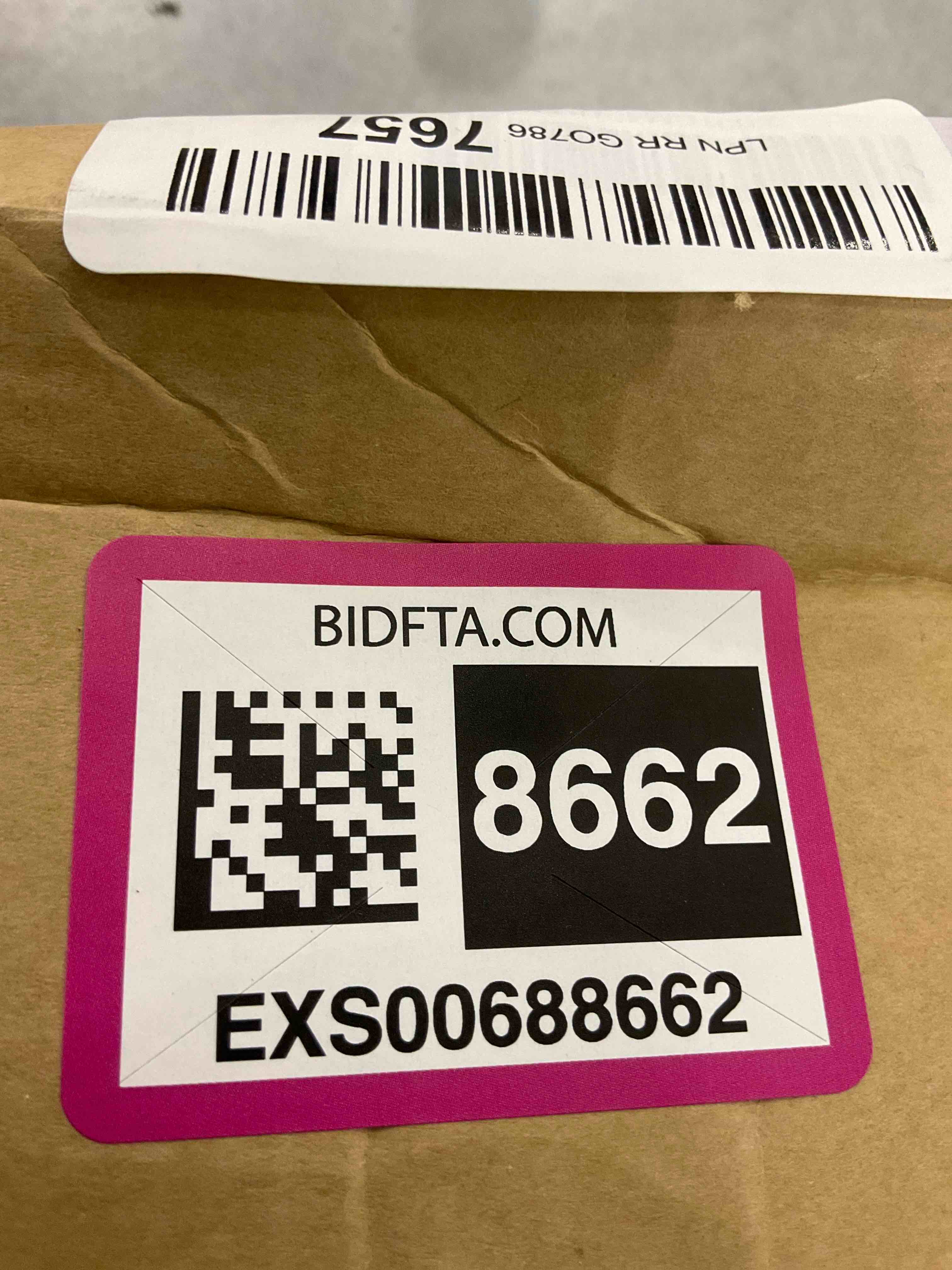 https://s3.amazonaws.com/lotting-images-prod/bidfta/EXS00688662_1697570425865.jpeg