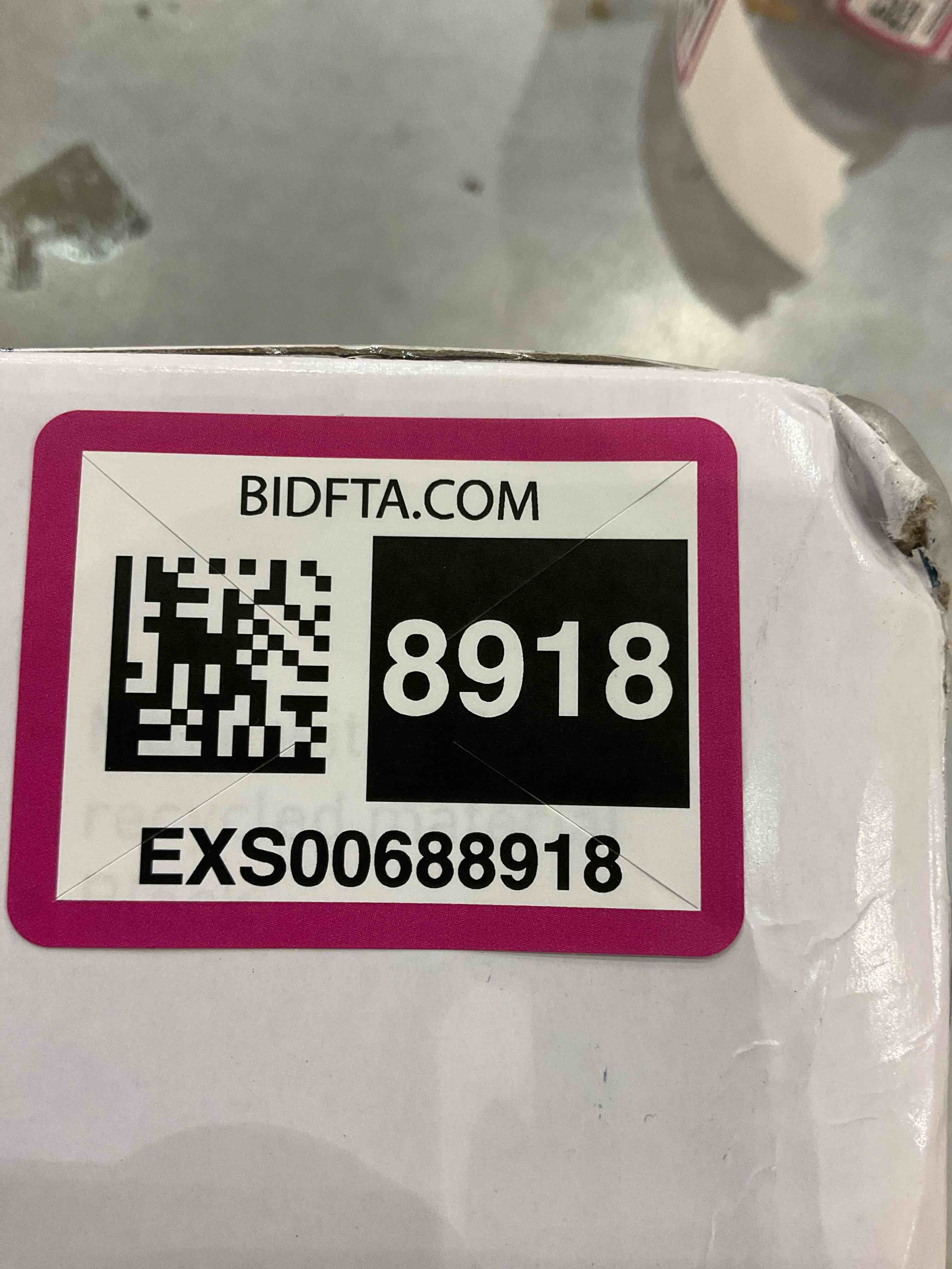 https://s3.amazonaws.com/lotting-images-prod/bidfta/EXS00688918_1697736533533.jpeg