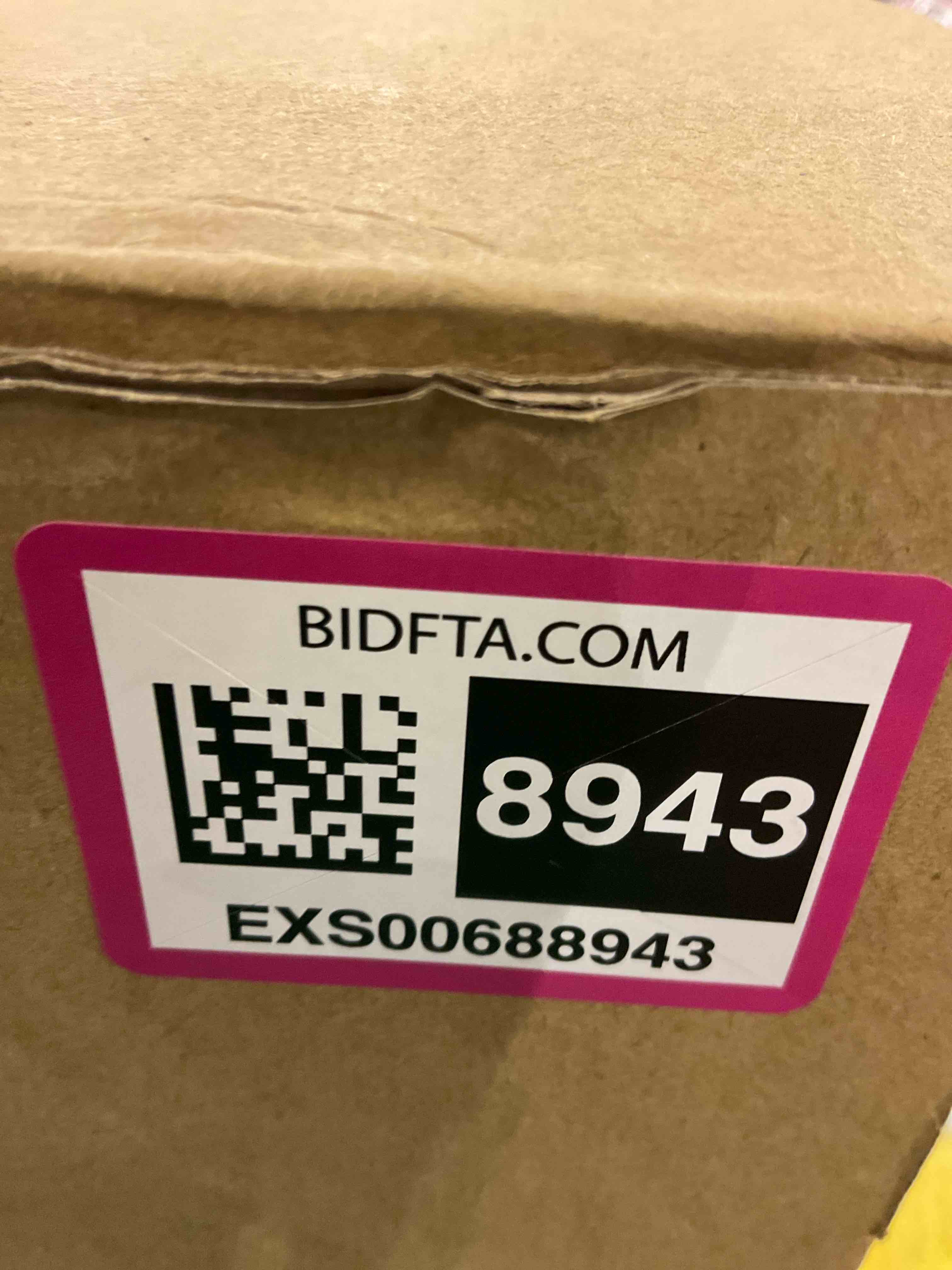https://s3.amazonaws.com/lotting-images-prod/bidfta/EXS00688943_1697742660350.jpeg