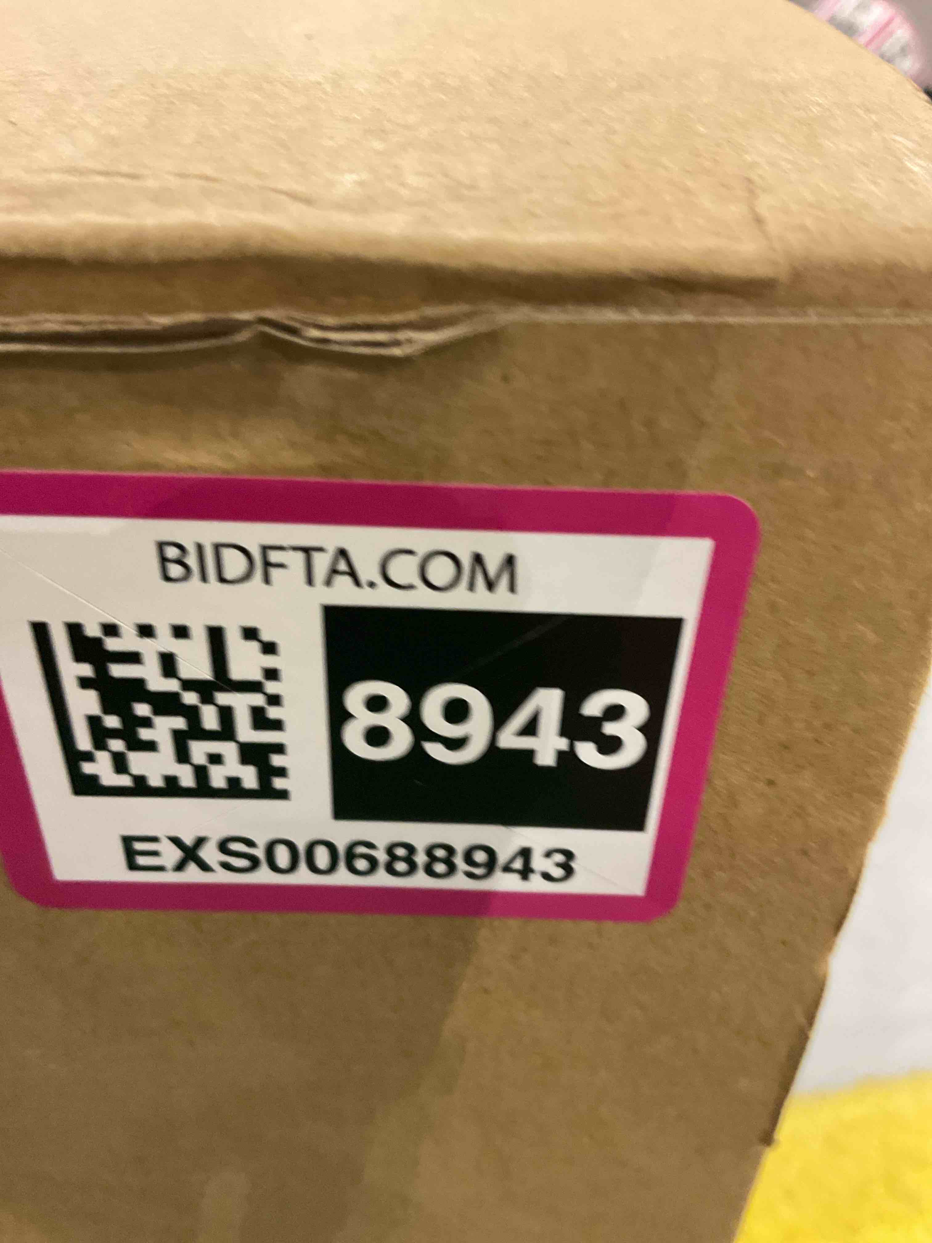 https://s3.amazonaws.com/lotting-images-prod/bidfta/EXS00688943_1697742664913.jpeg