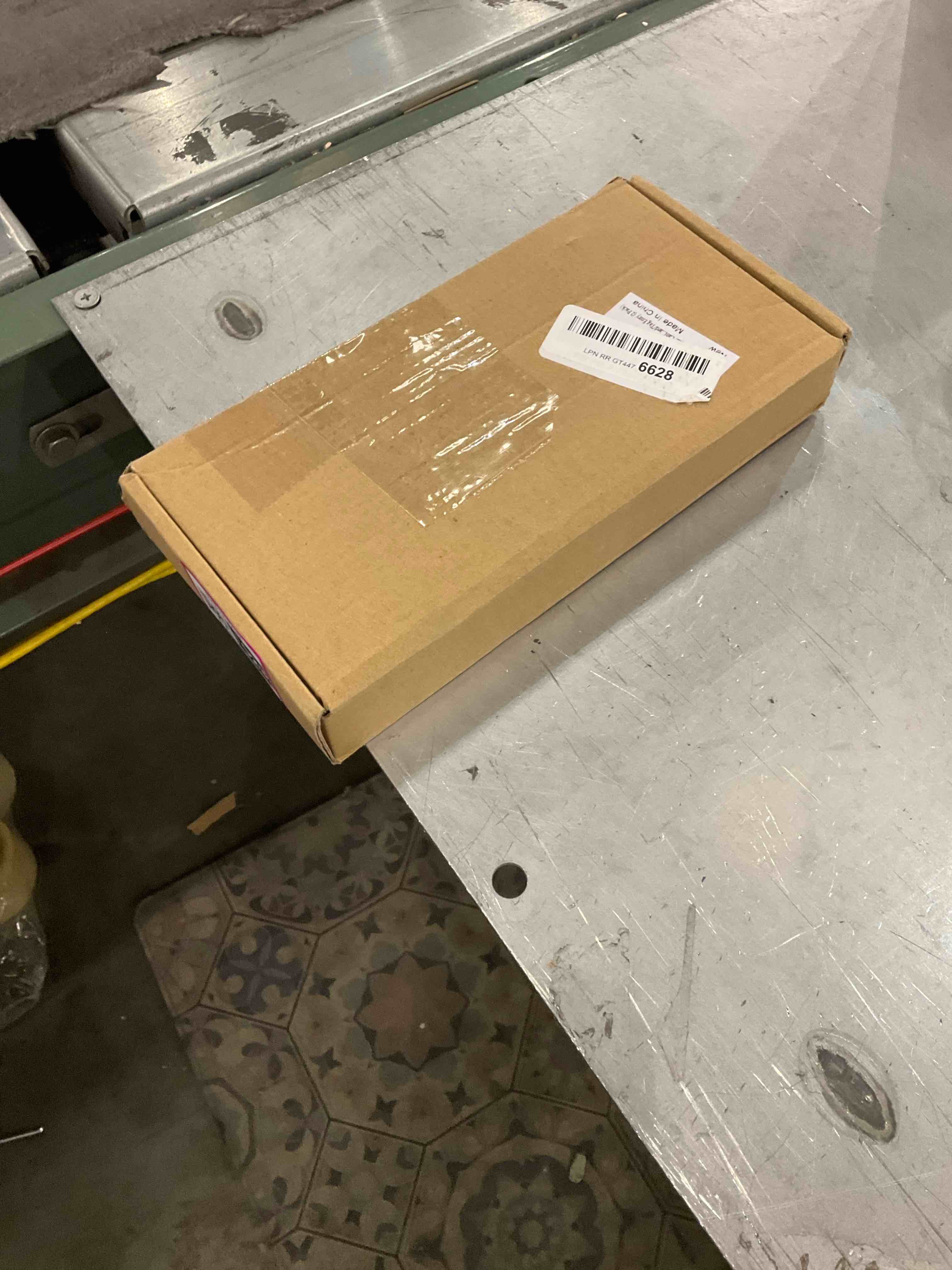 https://s3.amazonaws.com/lotting-images-prod/bidfta/EXS00691023_1697745338298.jpeg