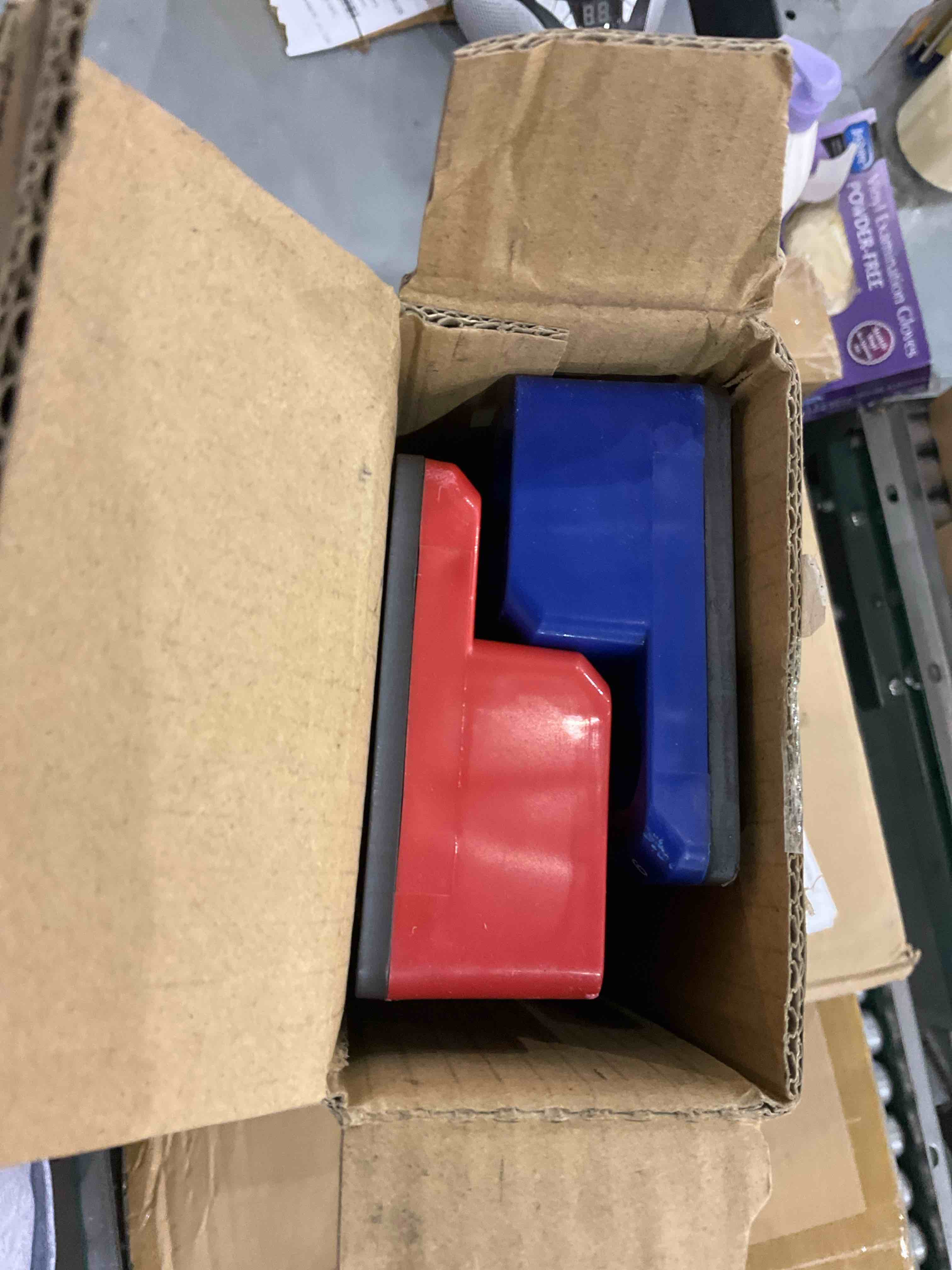 https://s3.amazonaws.com/lotting-images-prod/bidfta/EXS00691855_1698060441015.jpeg