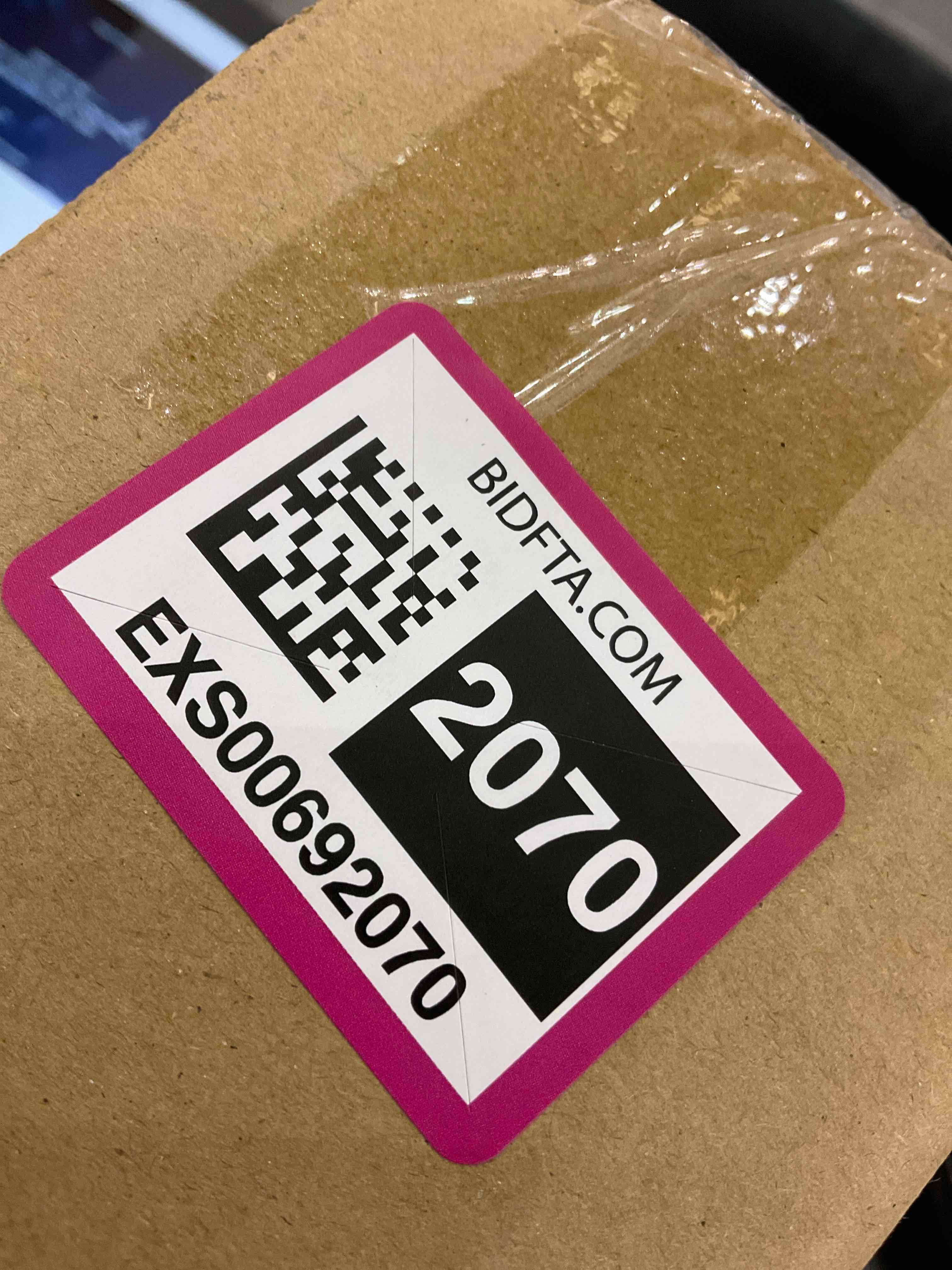 https://s3.amazonaws.com/lotting-images-prod/bidfta/EXS00692070_1697572418793.jpeg