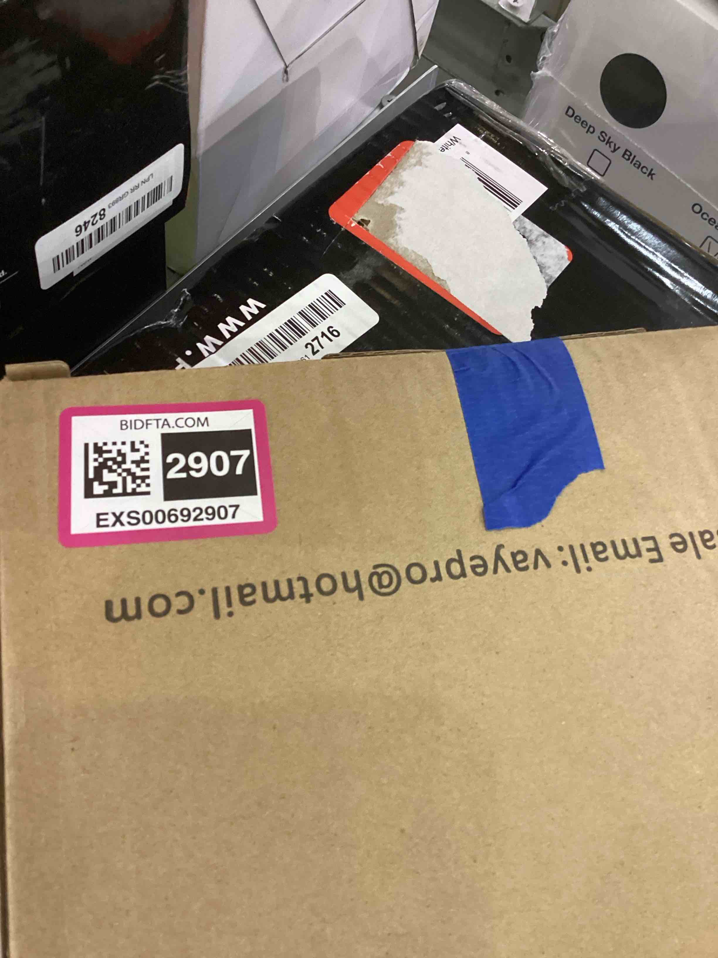https://s3.amazonaws.com/lotting-images-prod/bidfta/EXS00692907_1697728731923.jpeg