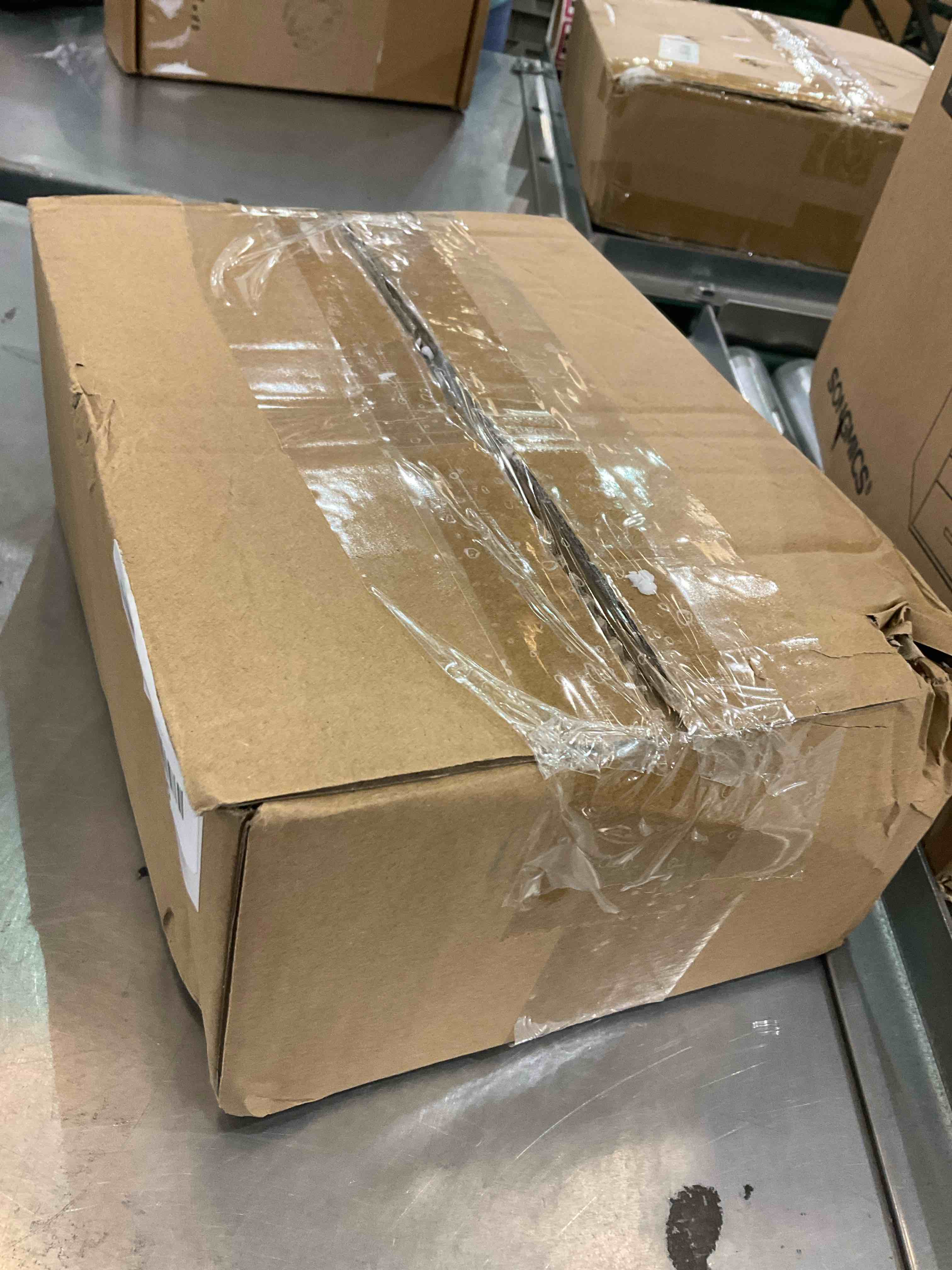 https://s3.amazonaws.com/lotting-images-prod/bidfta/EXS00693765_1697730374282.jpeg