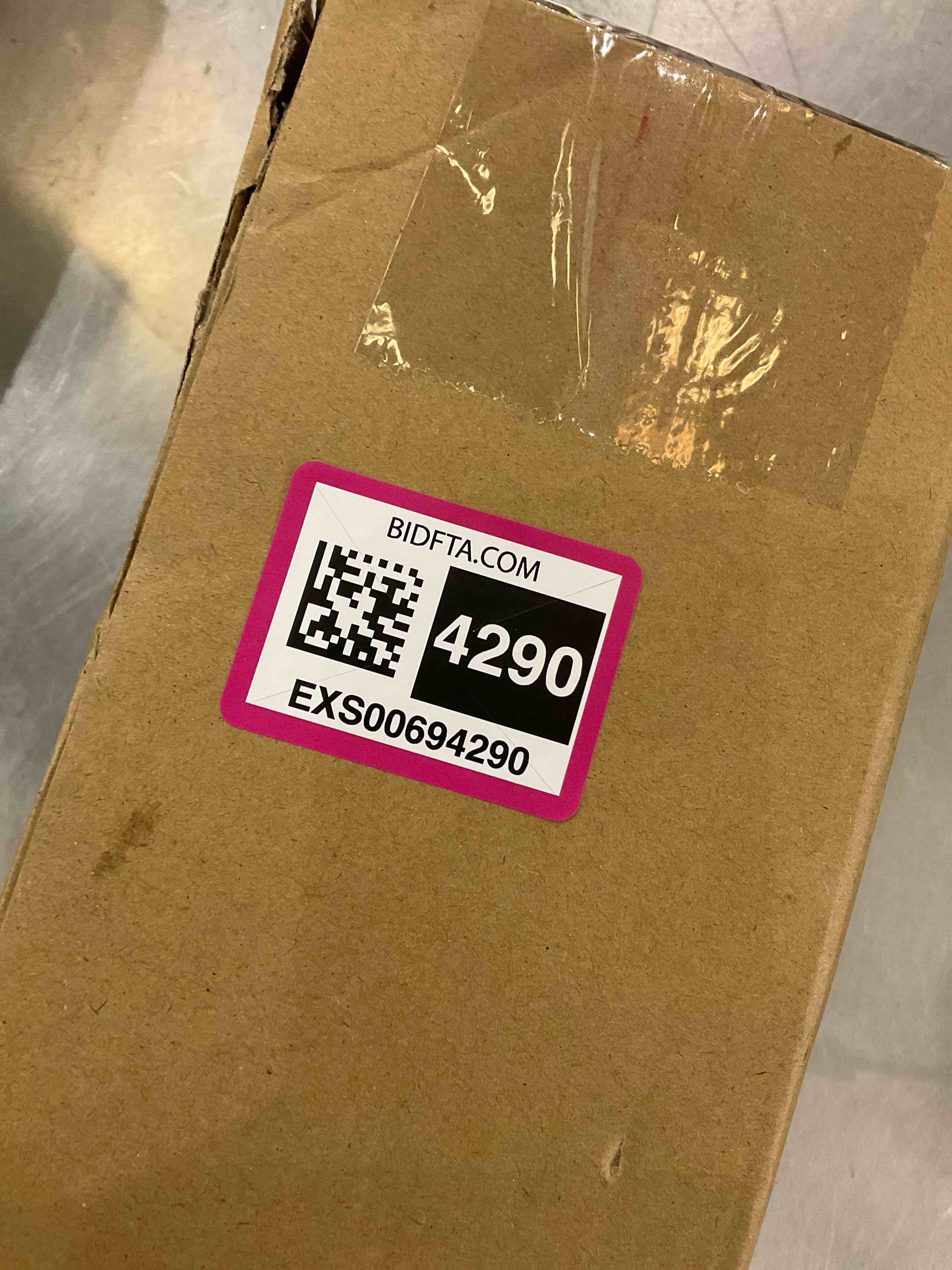 https://s3.amazonaws.com/lotting-images-prod/bidfta/EXS00694290_1699285772465.jpeg