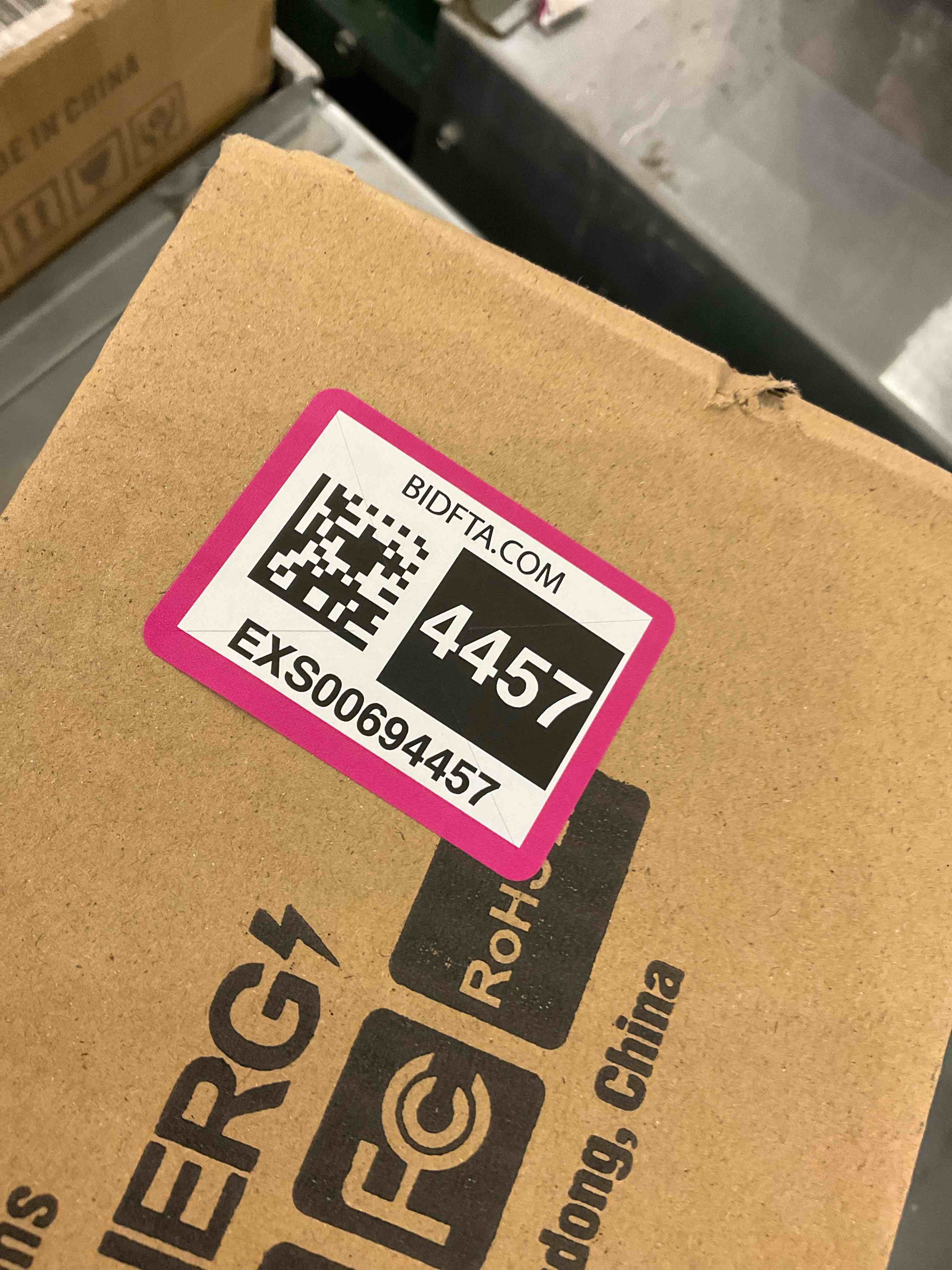 https://s3.amazonaws.com/lotting-images-prod/bidfta/EXS00694457_1699456793252.jpeg