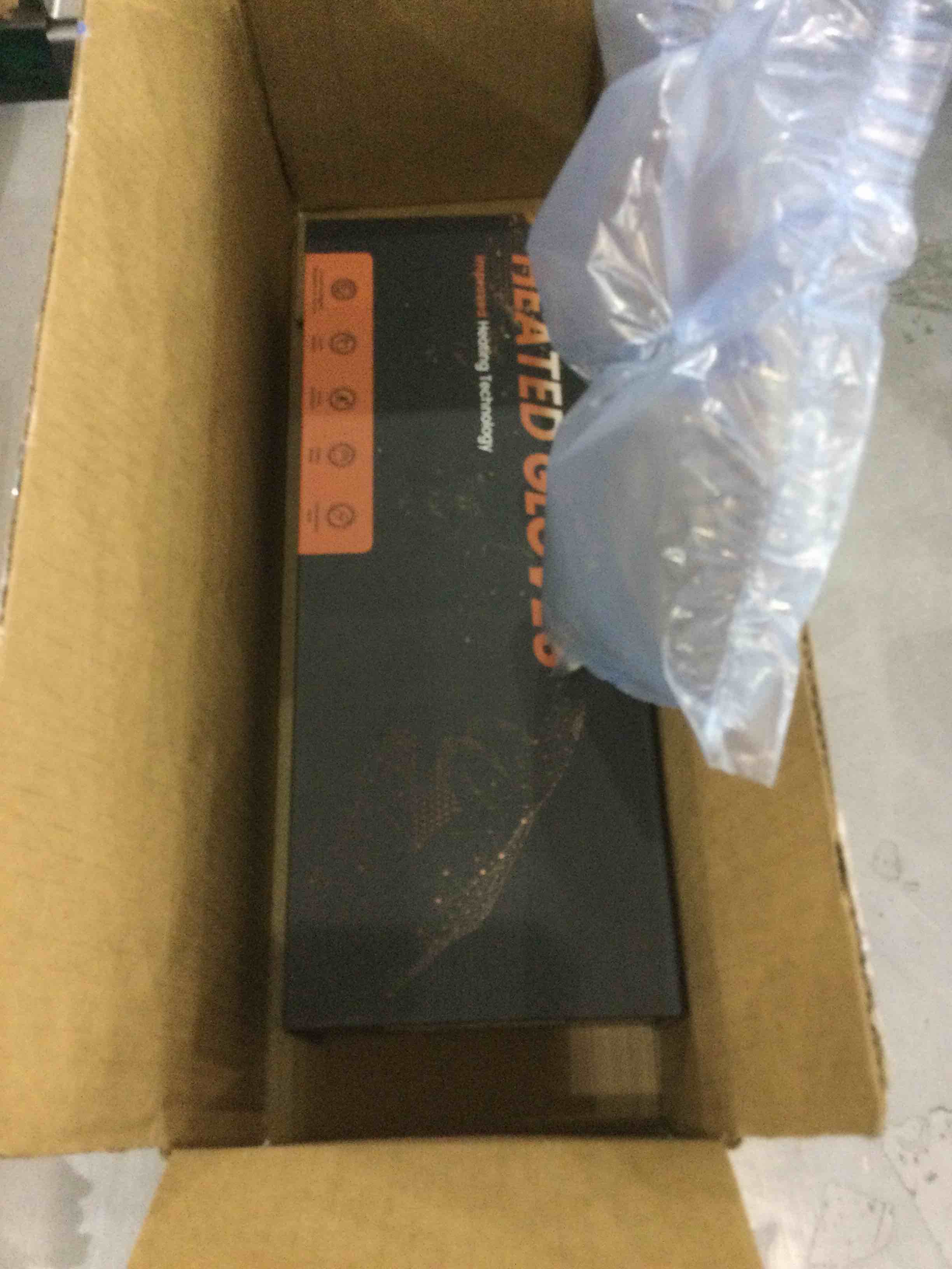 https://s3.amazonaws.com/lotting-images-prod/bidfta/EXS00694980_1698323997276.jpeg