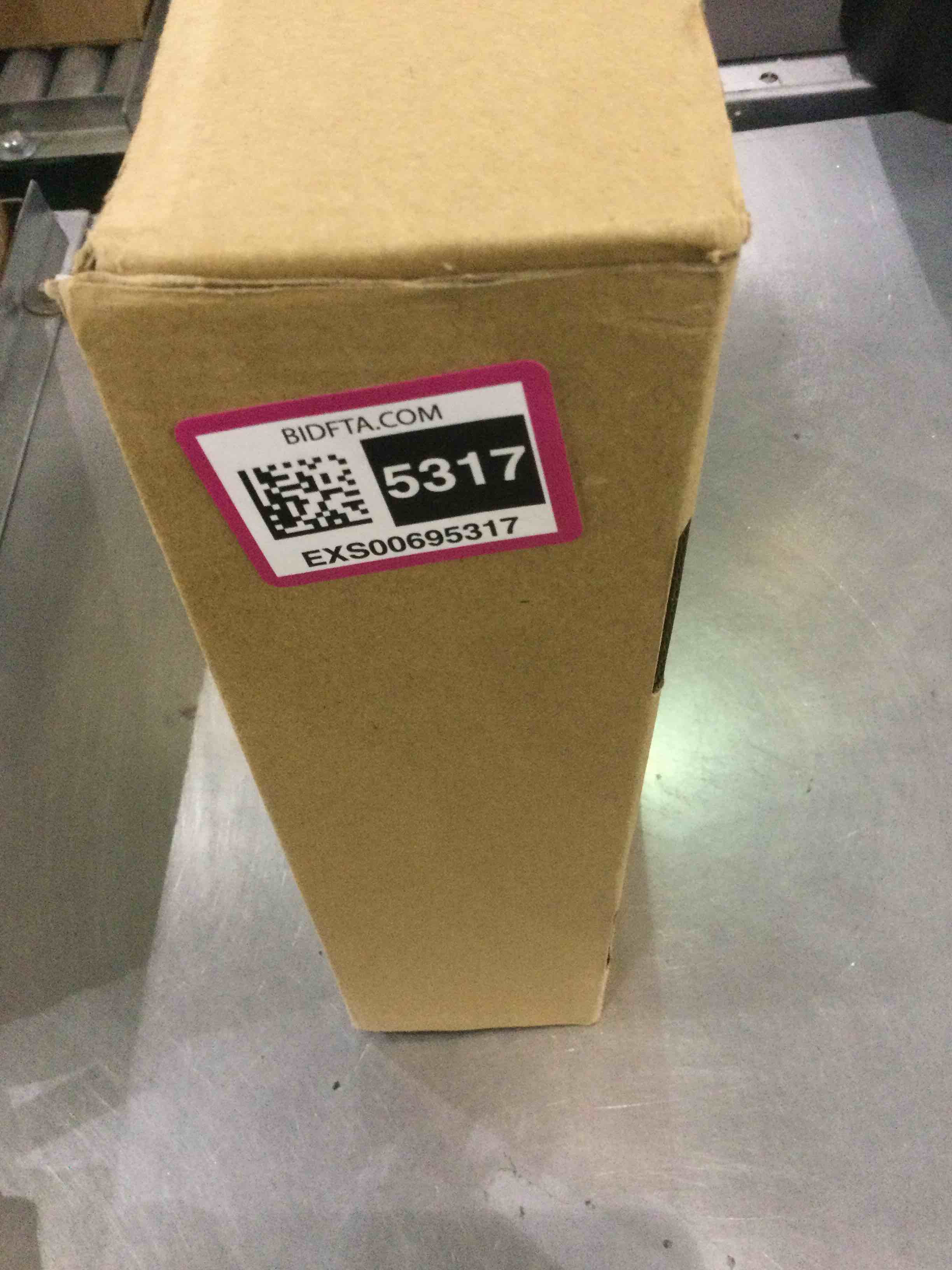 https://s3.amazonaws.com/lotting-images-prod/bidfta/EXS00695317_1698692815020.jpeg