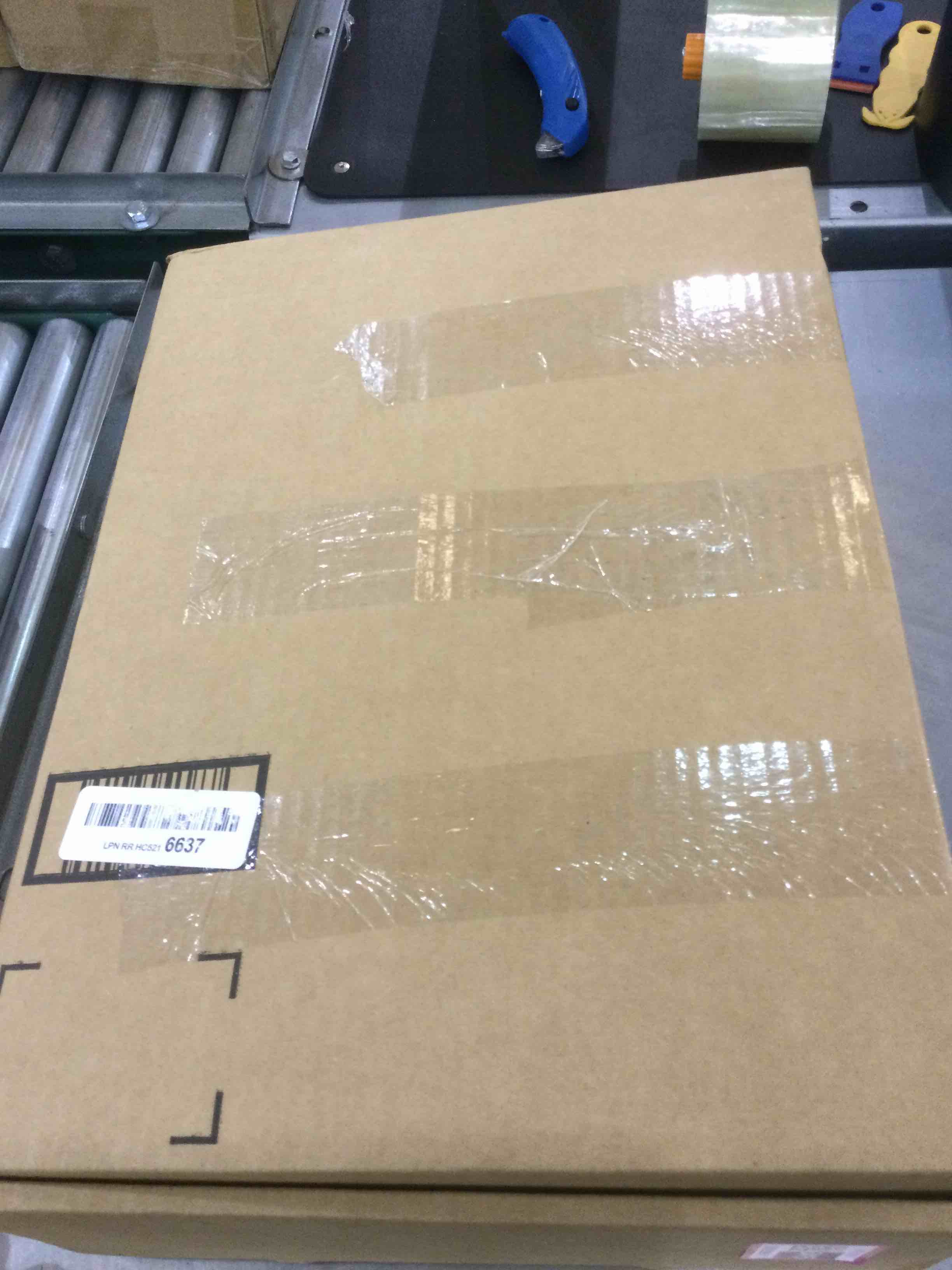 https://s3.amazonaws.com/lotting-images-prod/bidfta/EXS00695415_1698762495598.jpeg