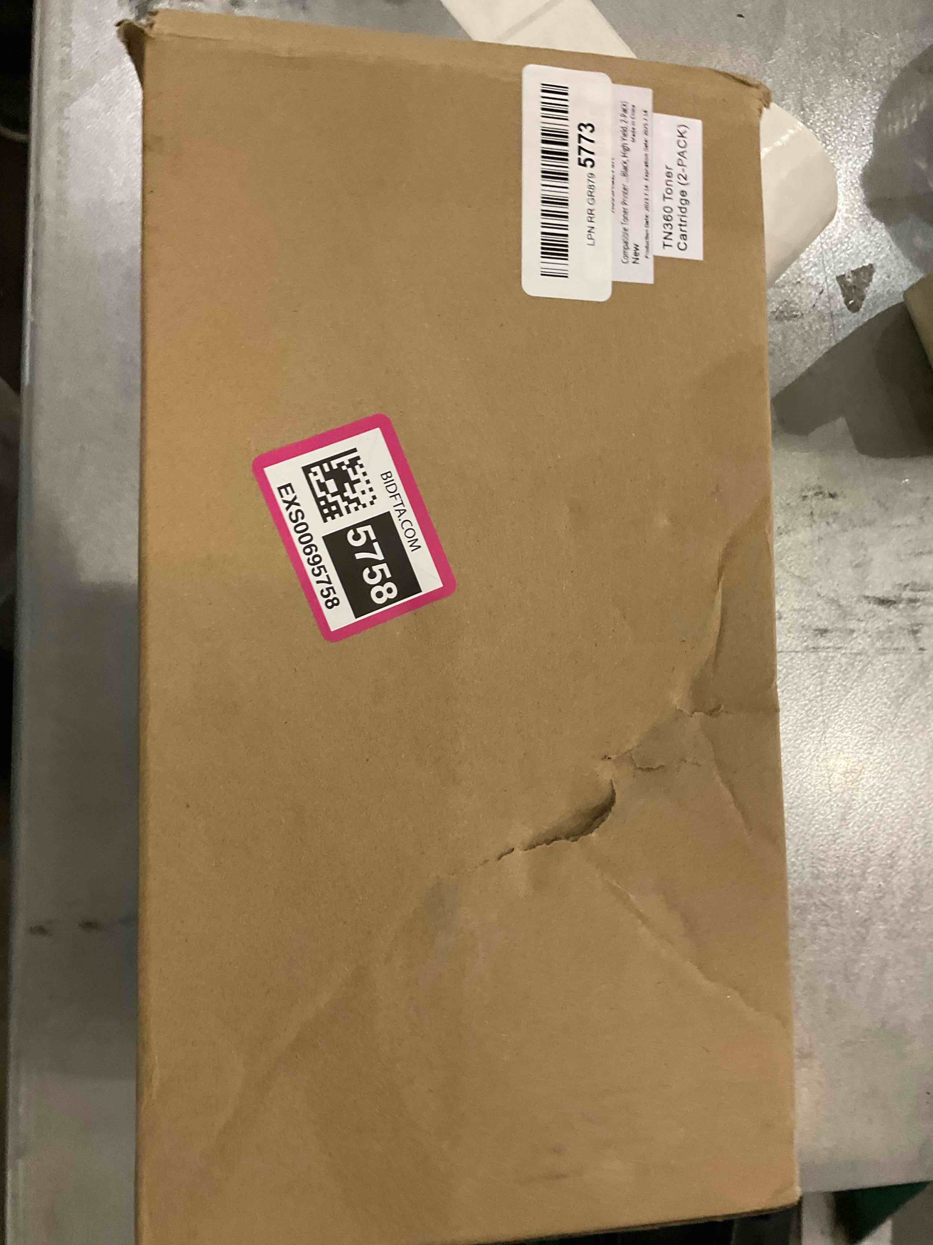 https://s3.amazonaws.com/lotting-images-prod/bidfta/EXS00695758_1697743668880.jpeg