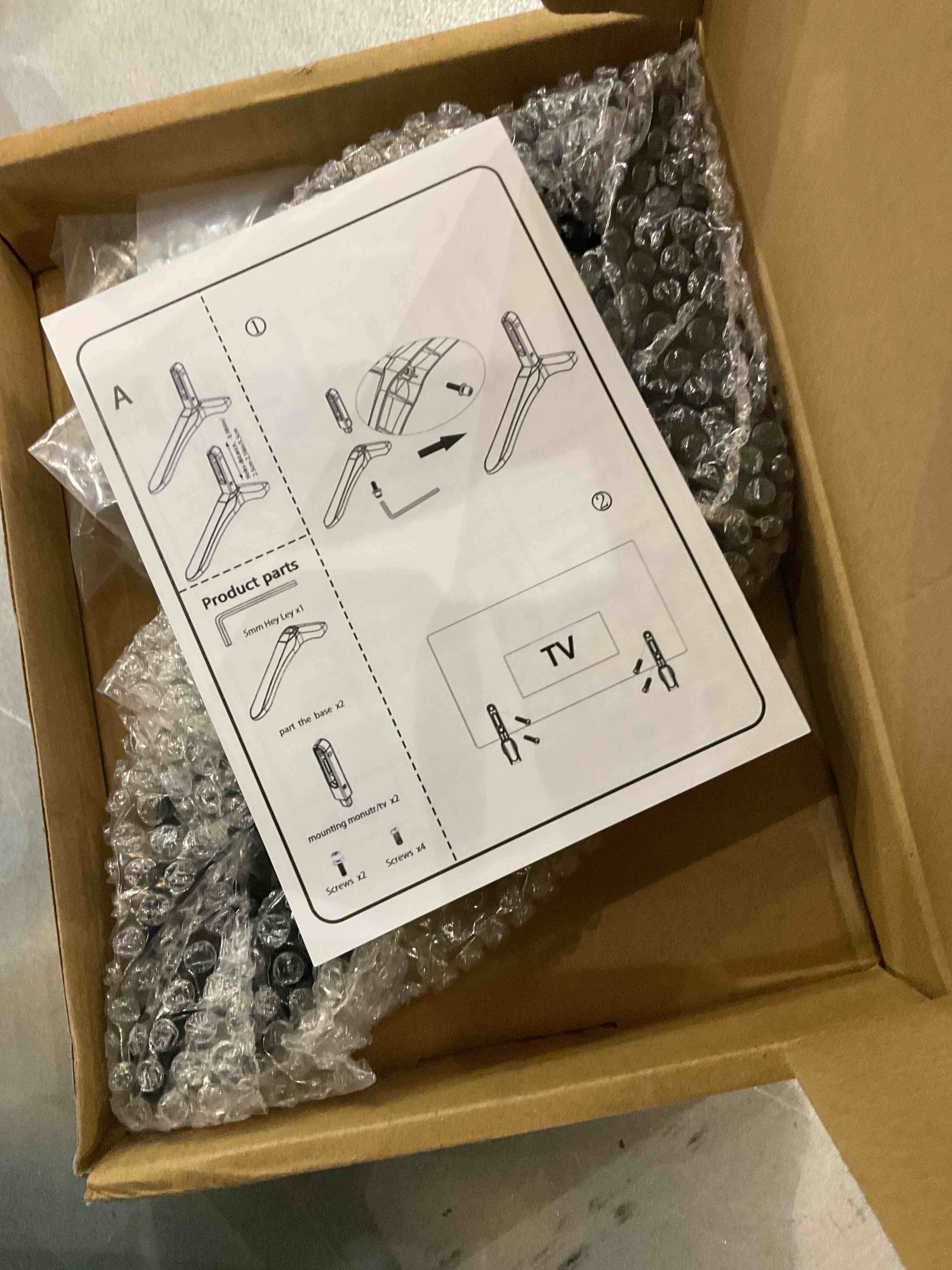 https://s3.amazonaws.com/lotting-images-prod/bidfta/EXS00695971_1698072216753.jpeg