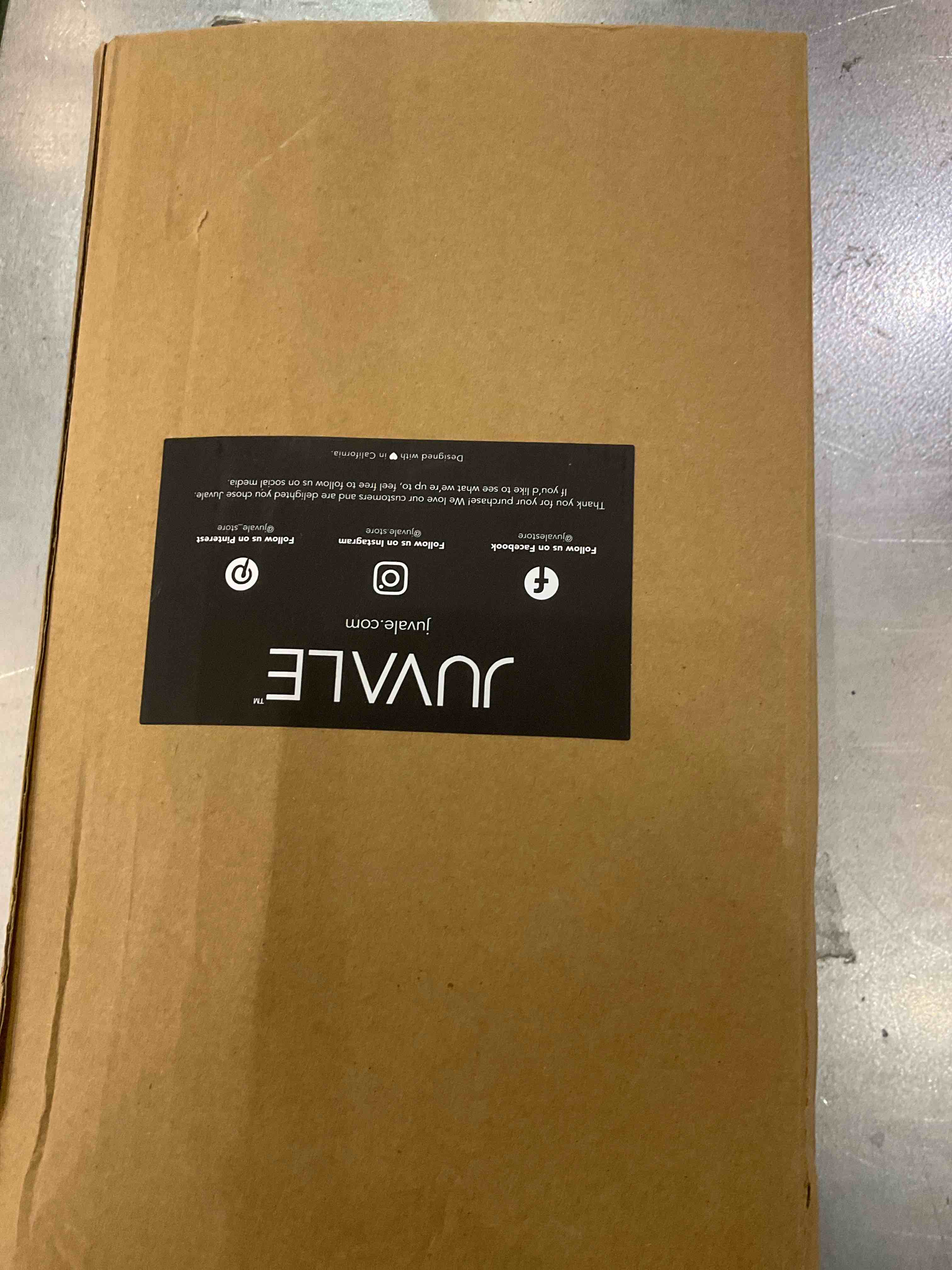 https://s3.amazonaws.com/lotting-images-prod/bidfta/EXS00696398_1697745246859.jpeg