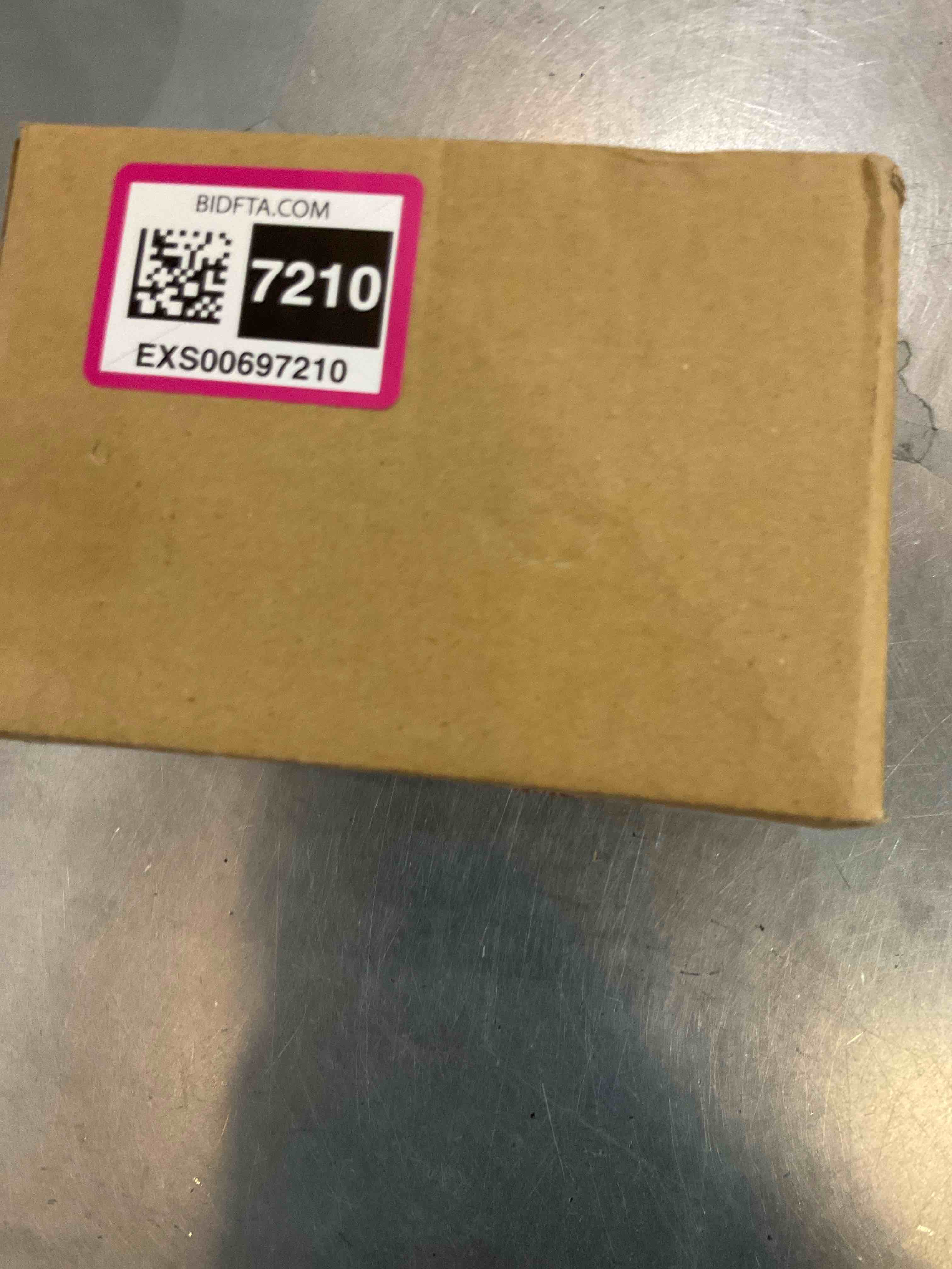 https://s3.amazonaws.com/lotting-images-prod/bidfta/EXS00697210_1697826426241.jpeg
