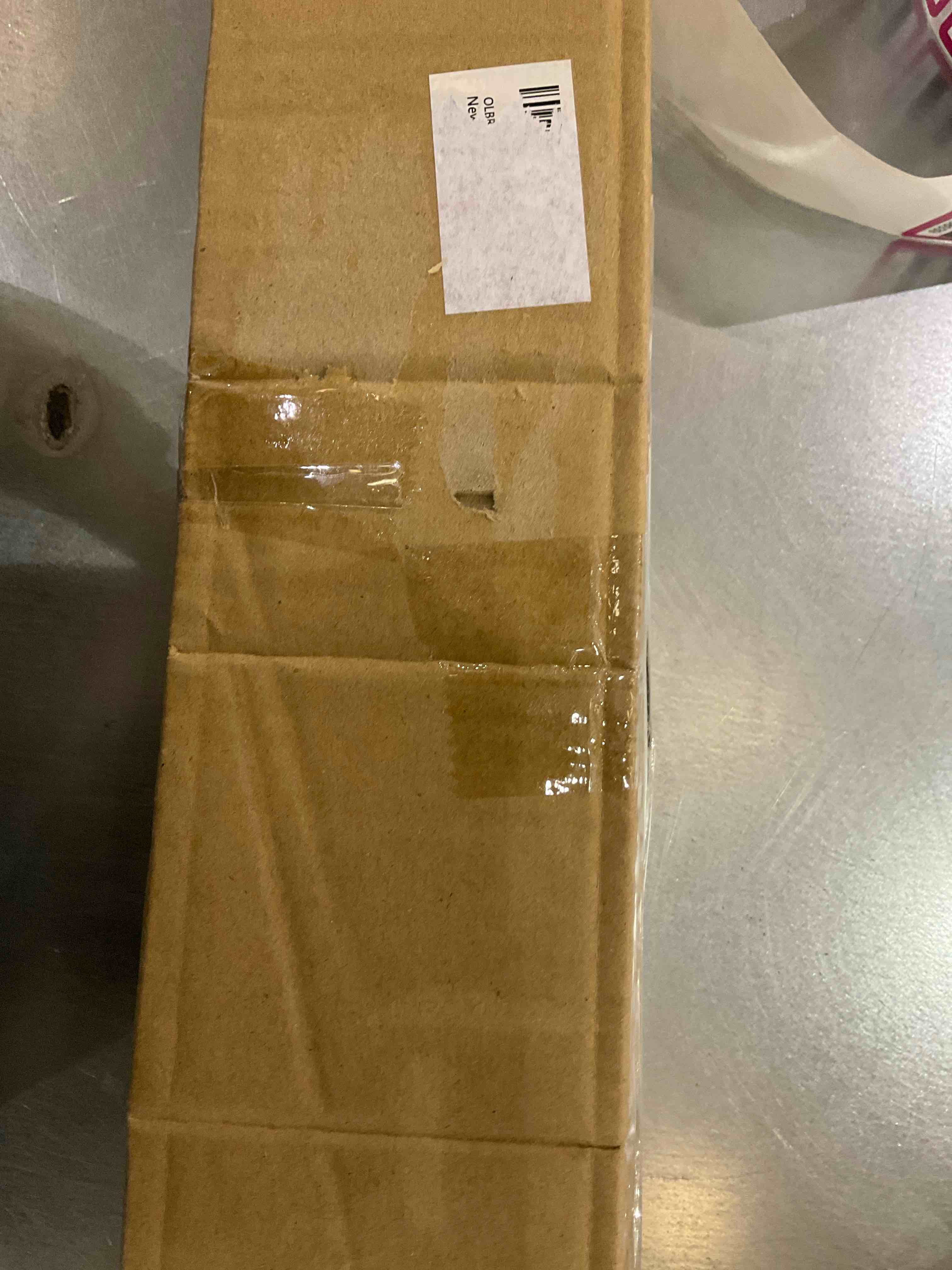 https://s3.amazonaws.com/lotting-images-prod/bidfta/EXS00698039_1697561290130.jpeg
