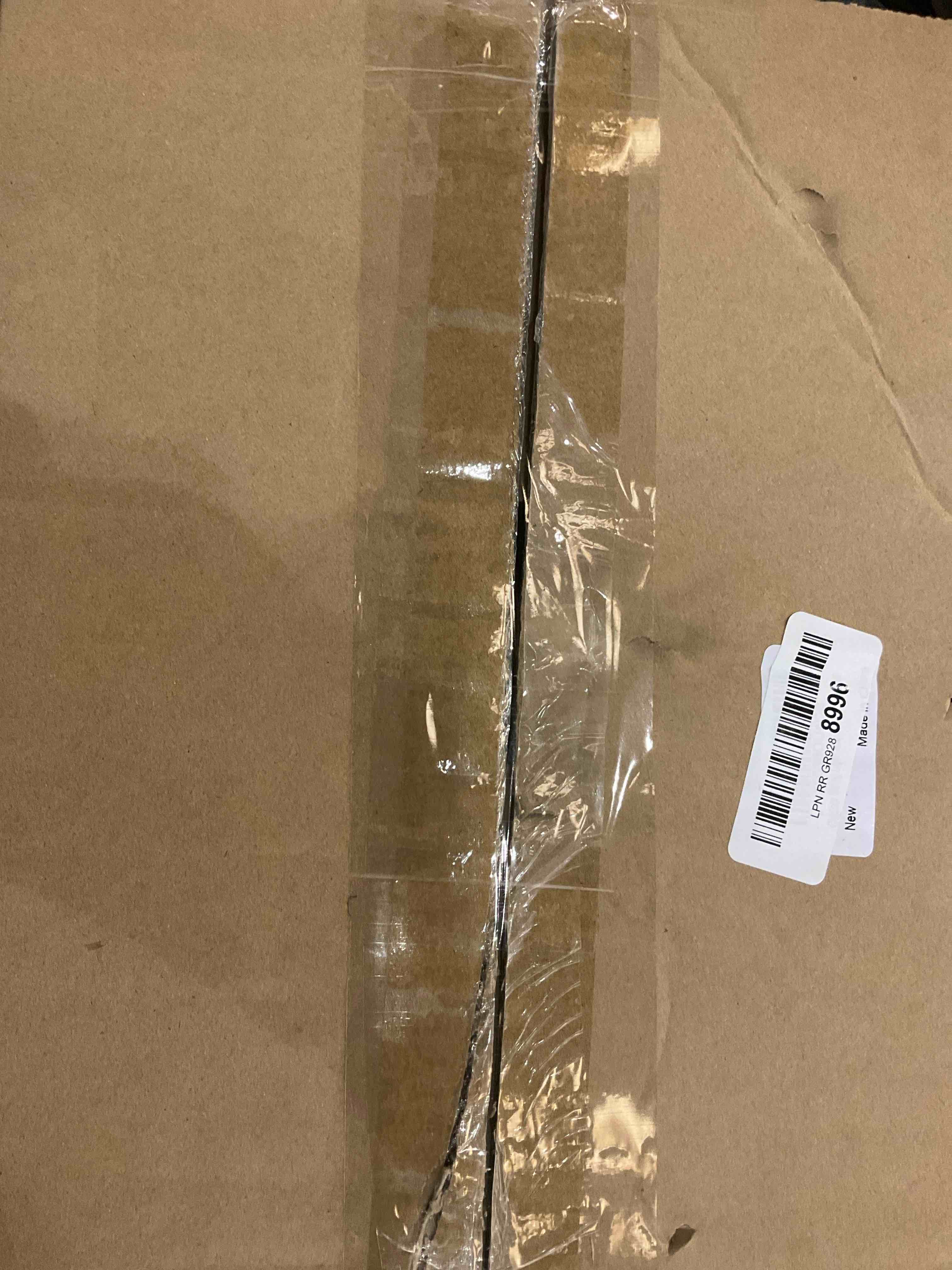 https://s3.amazonaws.com/lotting-images-prod/bidfta/EXS00698331_1697743228502.jpeg