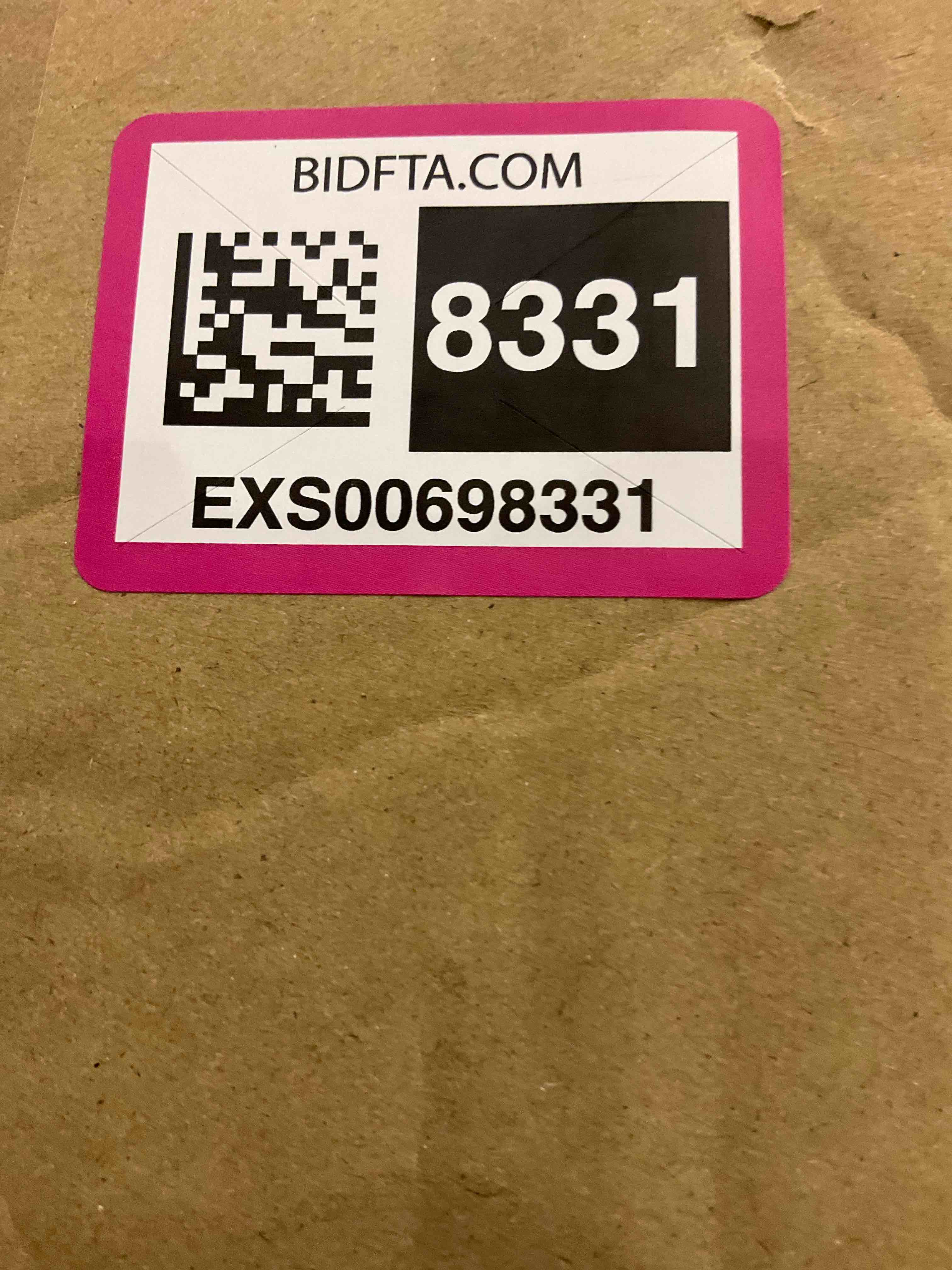 https://s3.amazonaws.com/lotting-images-prod/bidfta/EXS00698331_1697743239989.jpeg