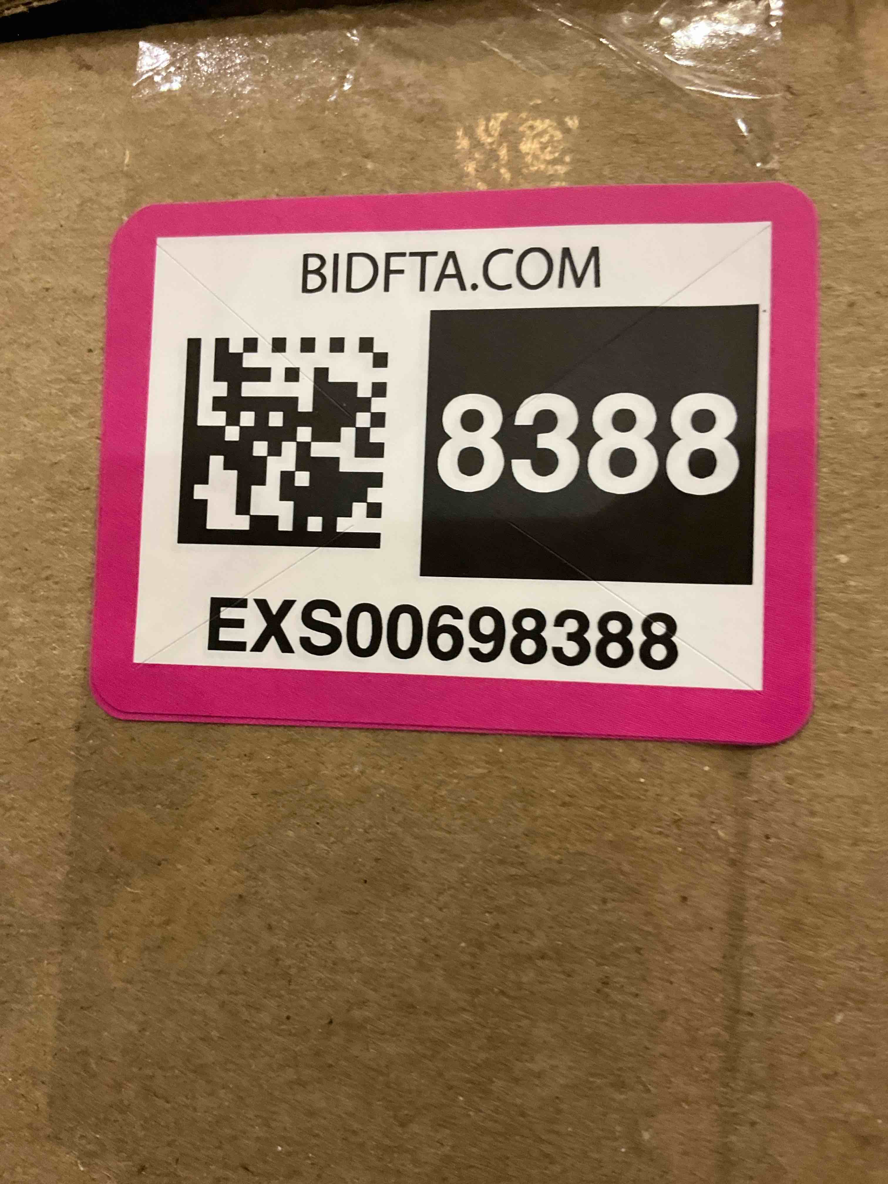 https://s3.amazonaws.com/lotting-images-prod/bidfta/EXS00698388_1697810018776.jpeg