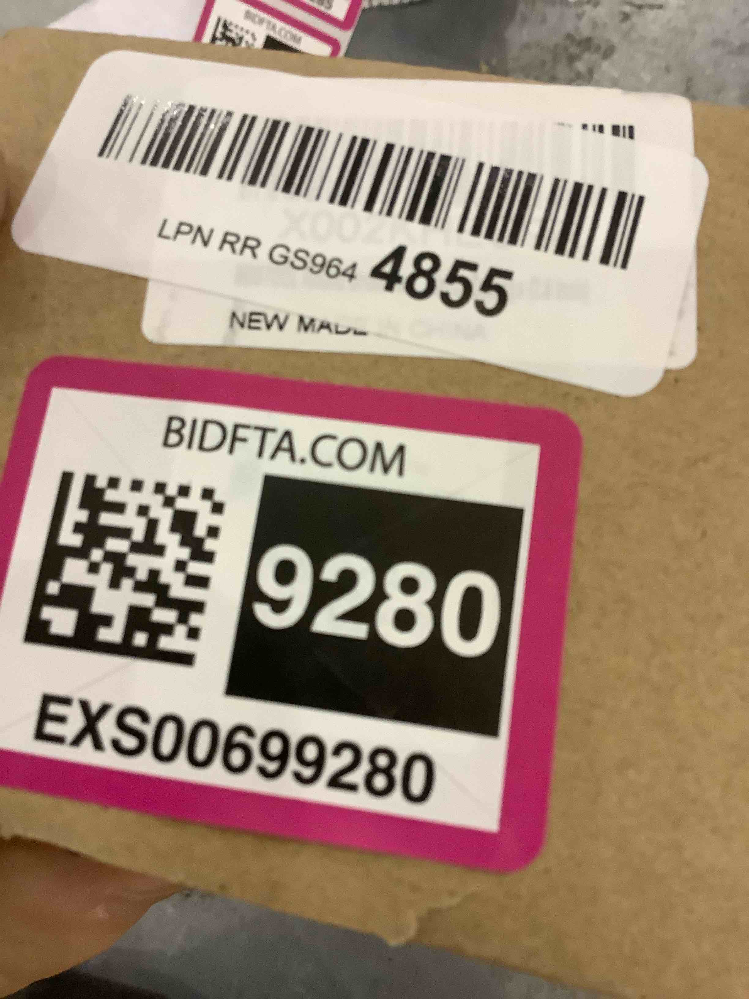 https://s3.amazonaws.com/lotting-images-prod/bidfta/EXS00699280_1697730097552.jpeg