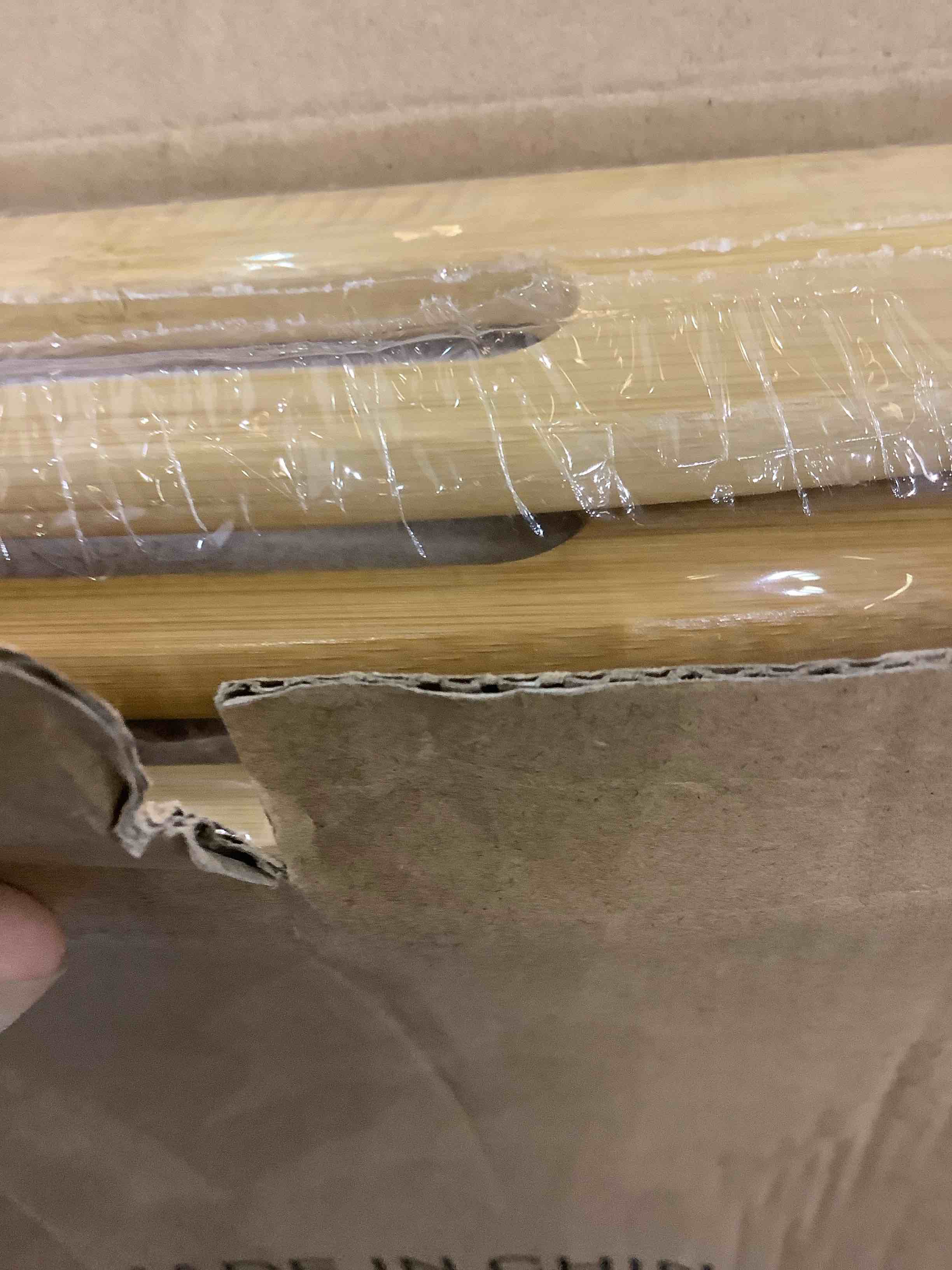 https://s3.amazonaws.com/lotting-images-prod/bidfta/EXS00699329_1697739927856.jpeg