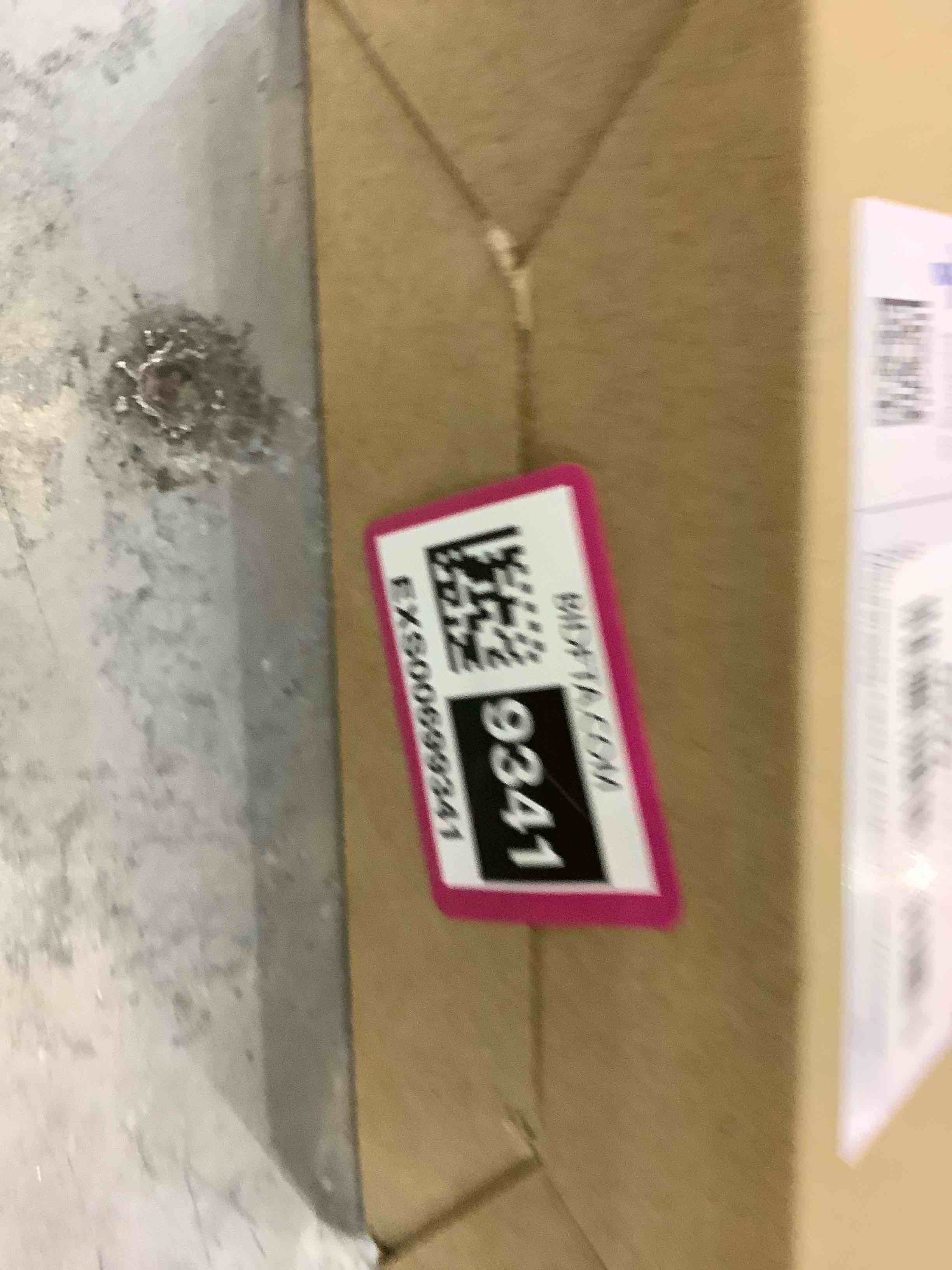 https://s3.amazonaws.com/lotting-images-prod/bidfta/EXS00699341_1697741072170.jpeg