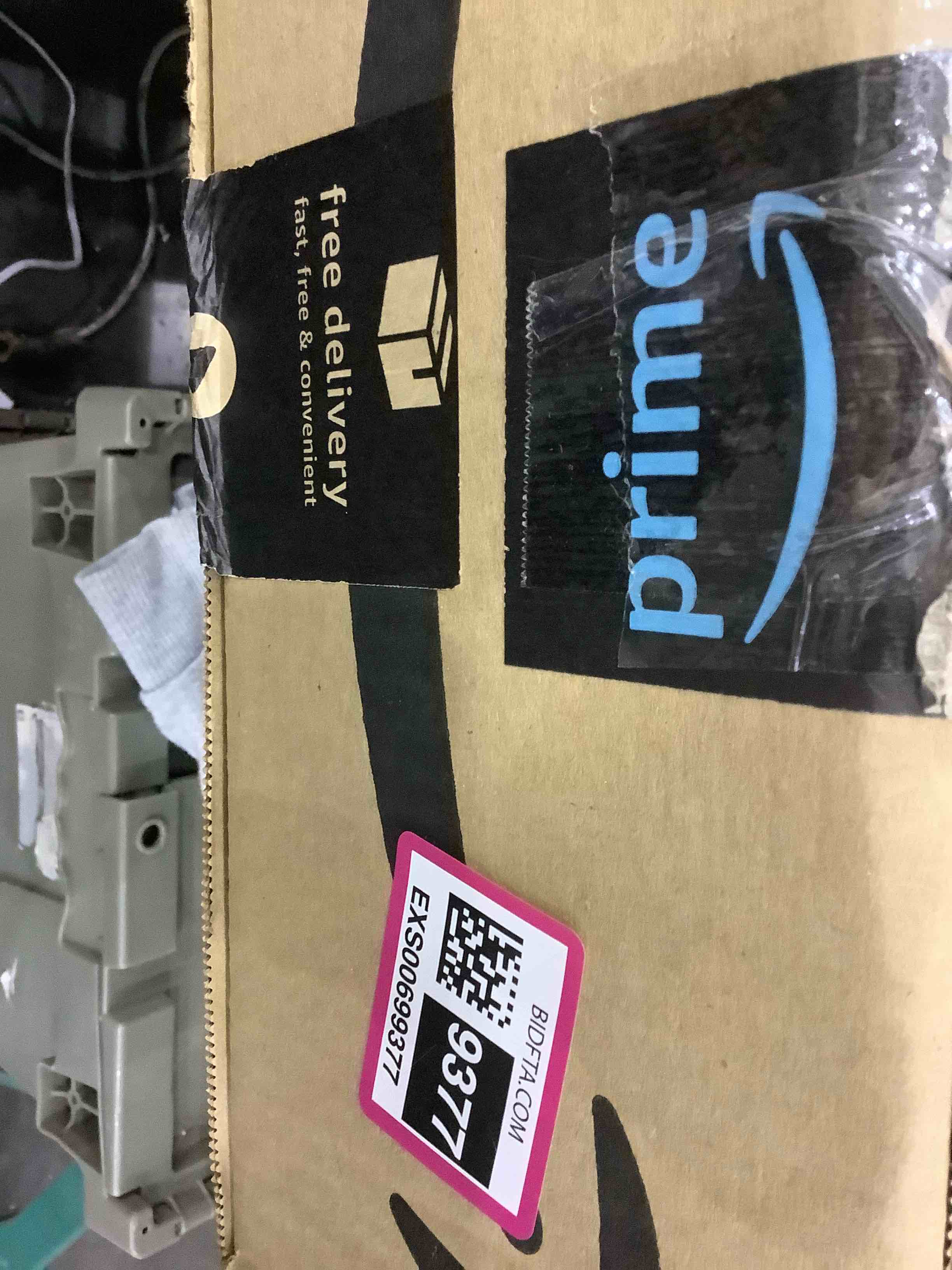 https://s3.amazonaws.com/lotting-images-prod/bidfta/EXS00699377_1697800712335.jpeg