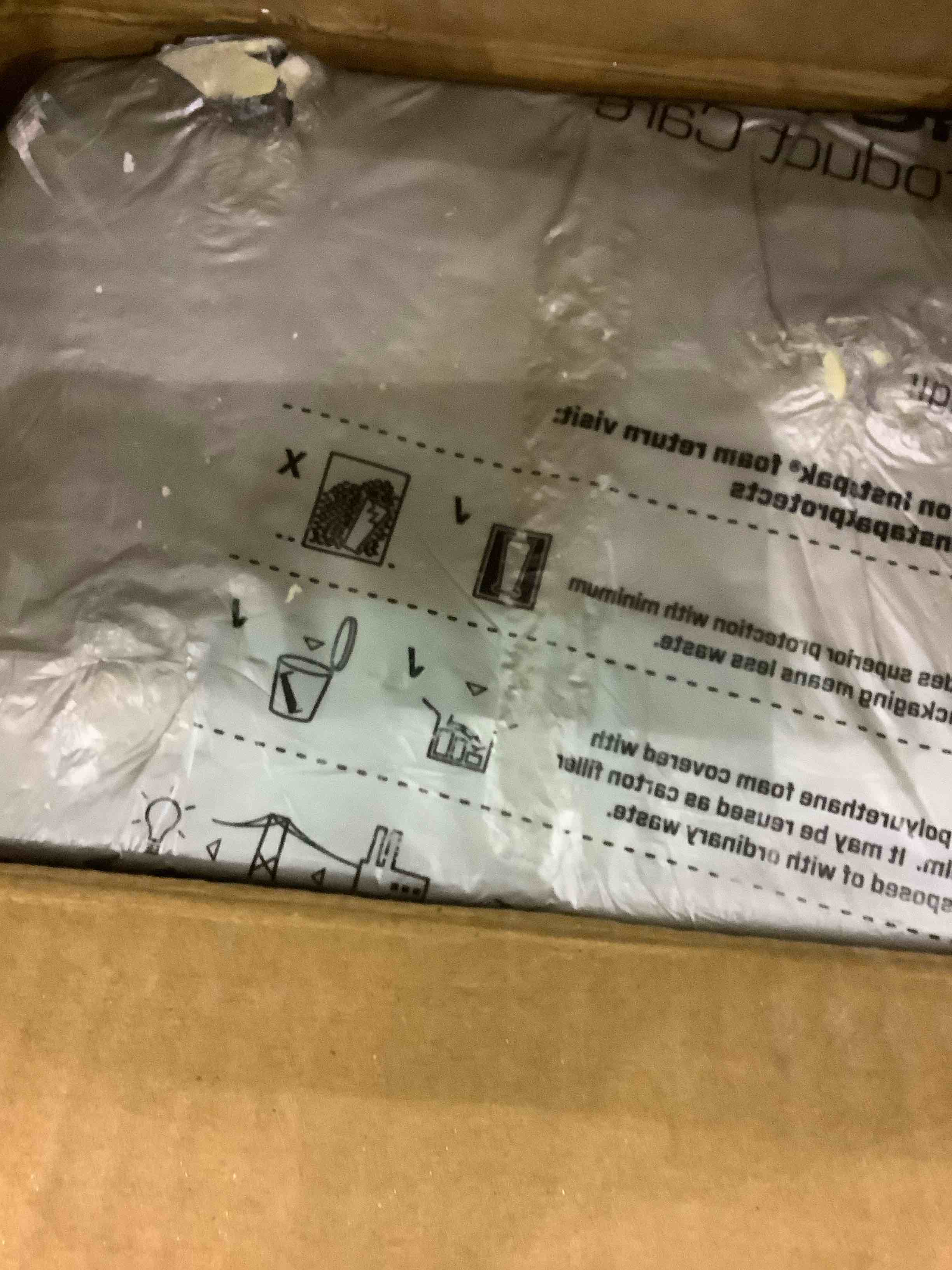 https://s3.amazonaws.com/lotting-images-prod/bidfta/EXS00699470_1698060392536.jpeg