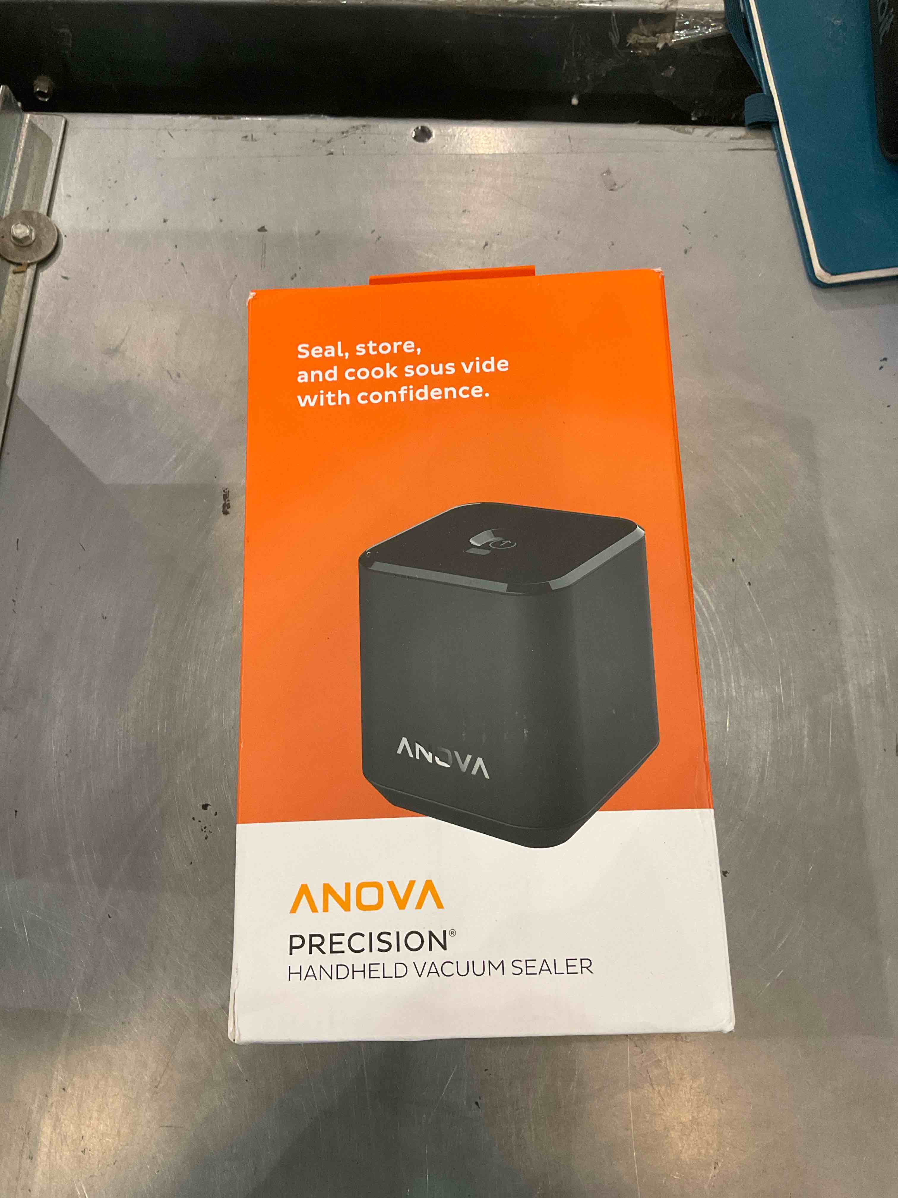 https://s3.amazonaws.com/lotting-images-prod/bidfta/EXS00699756_1697725934957.jpeg