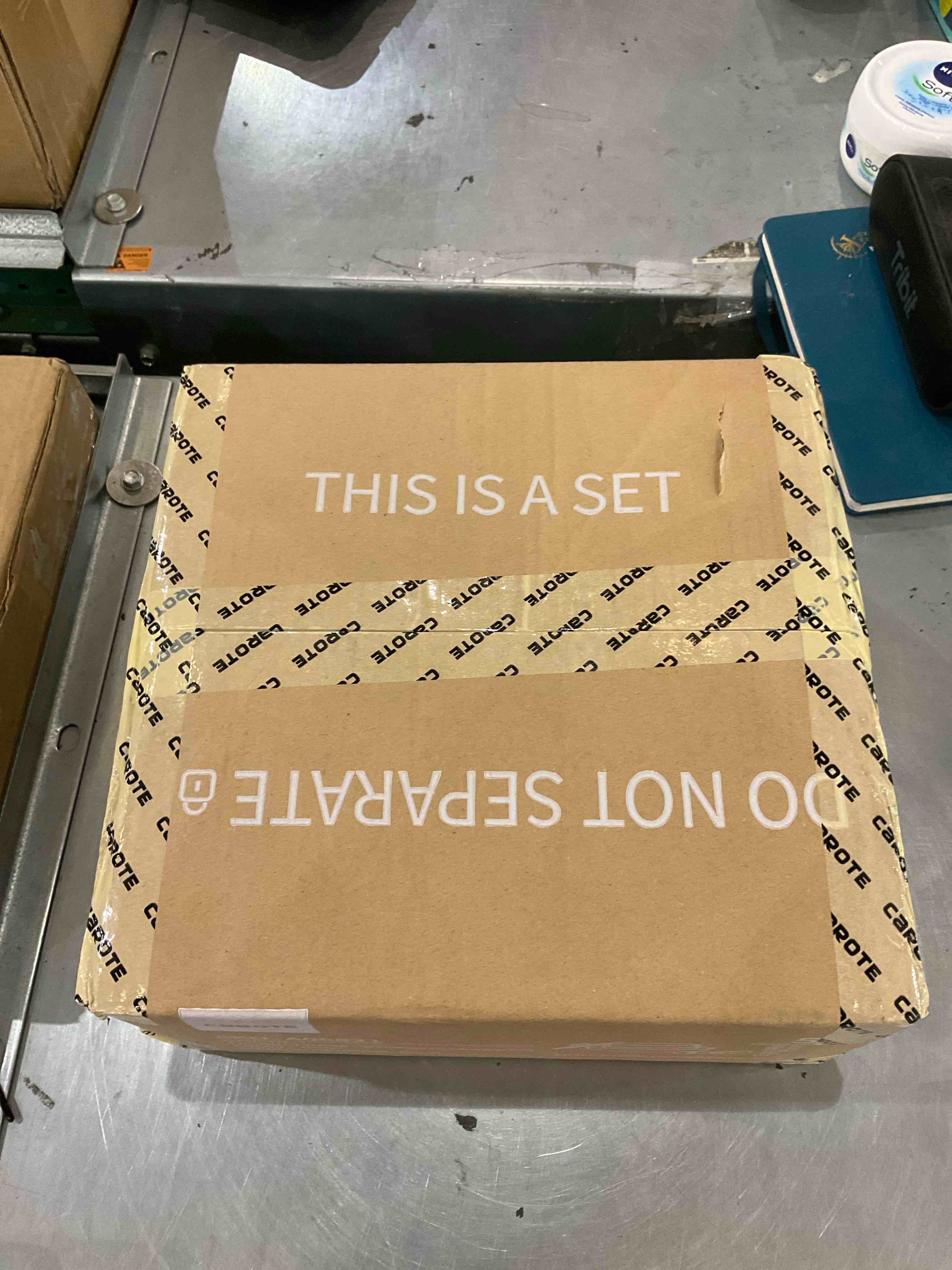https://s3.amazonaws.com/lotting-images-prod/bidfta/EXS00699889_1697742457071.jpeg