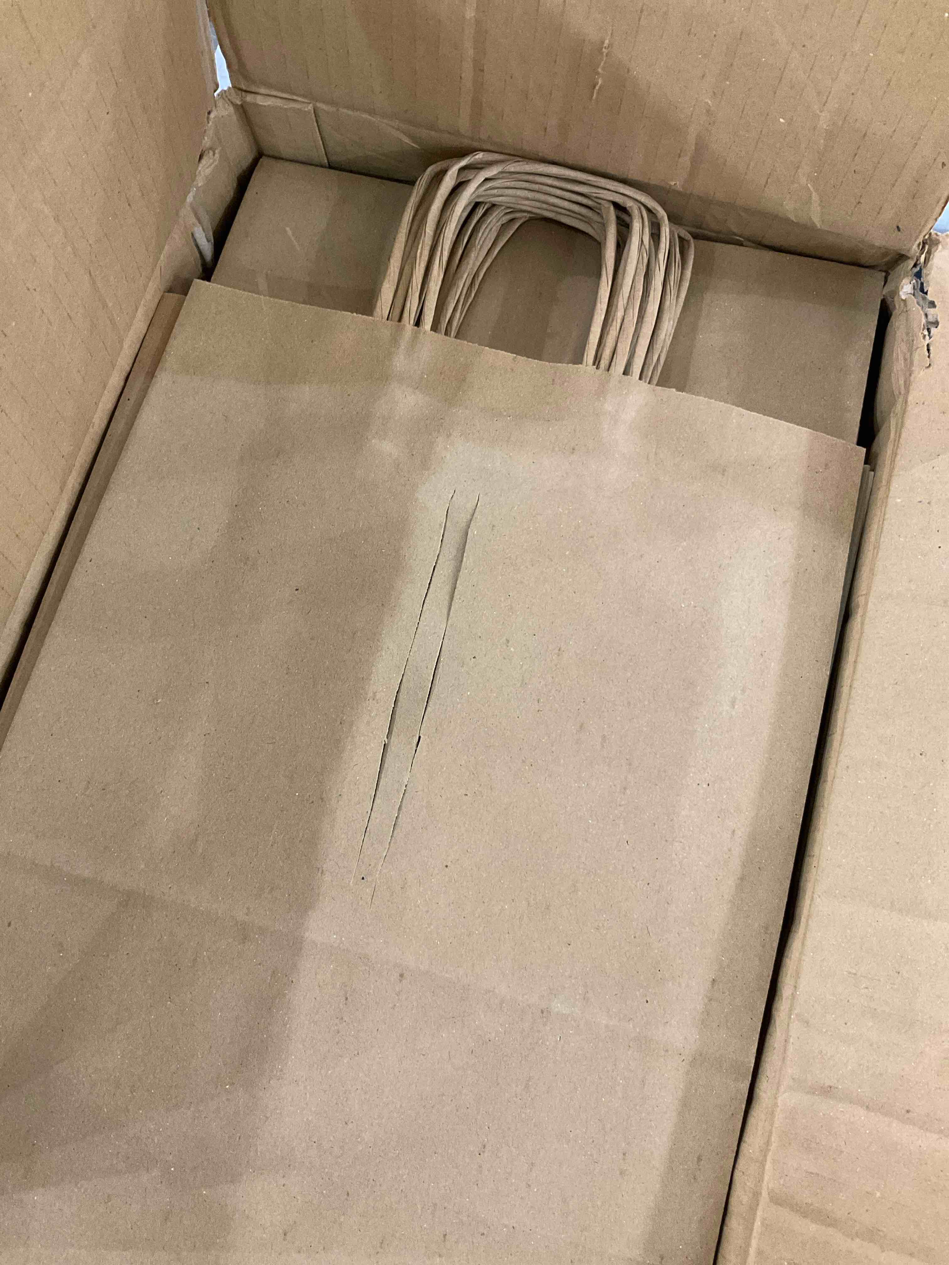 https://s3.amazonaws.com/lotting-images-prod/bidfta/EXS00702232_1707156030347.jpeg
