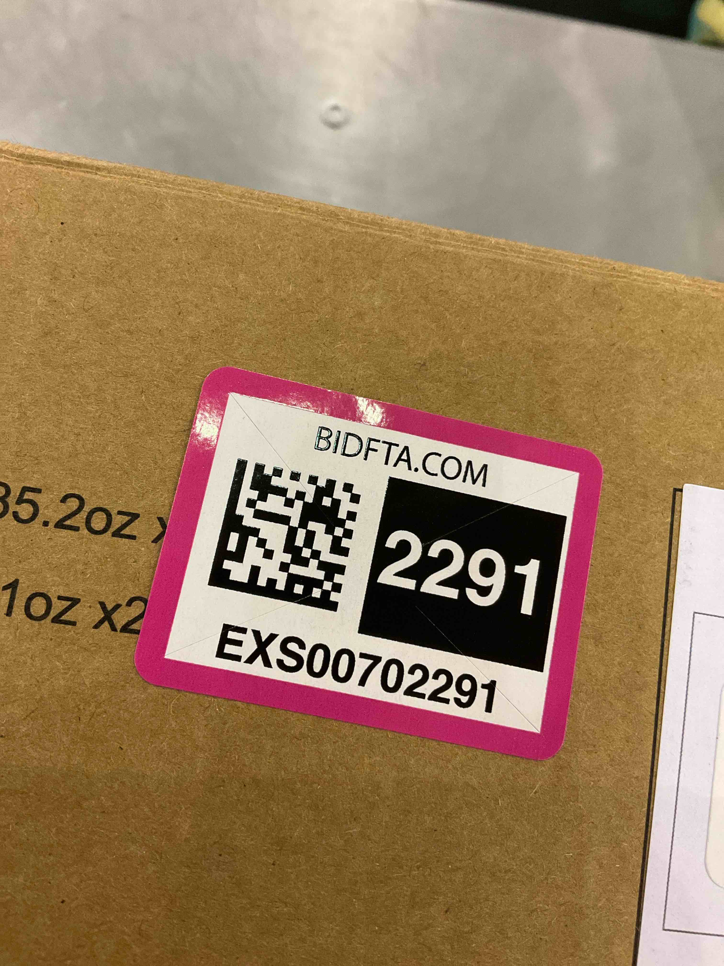 https://s3.amazonaws.com/lotting-images-prod/bidfta/EXS00702291_1707224124789.jpeg