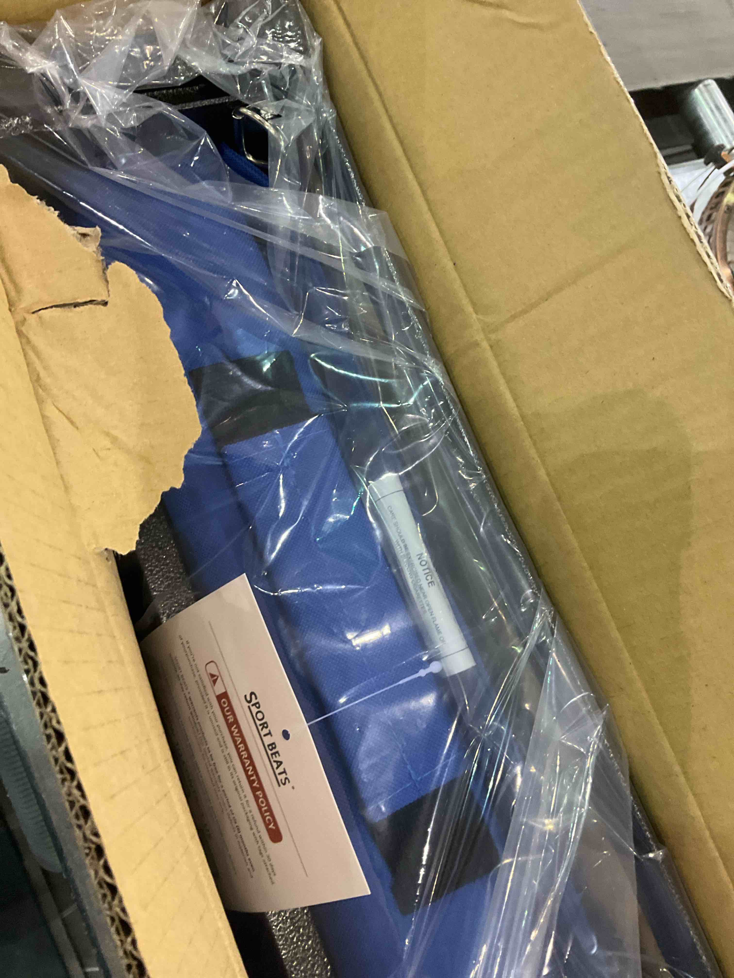 https://s3.amazonaws.com/lotting-images-prod/bidfta/EXS00703923_1708604632130.jpeg