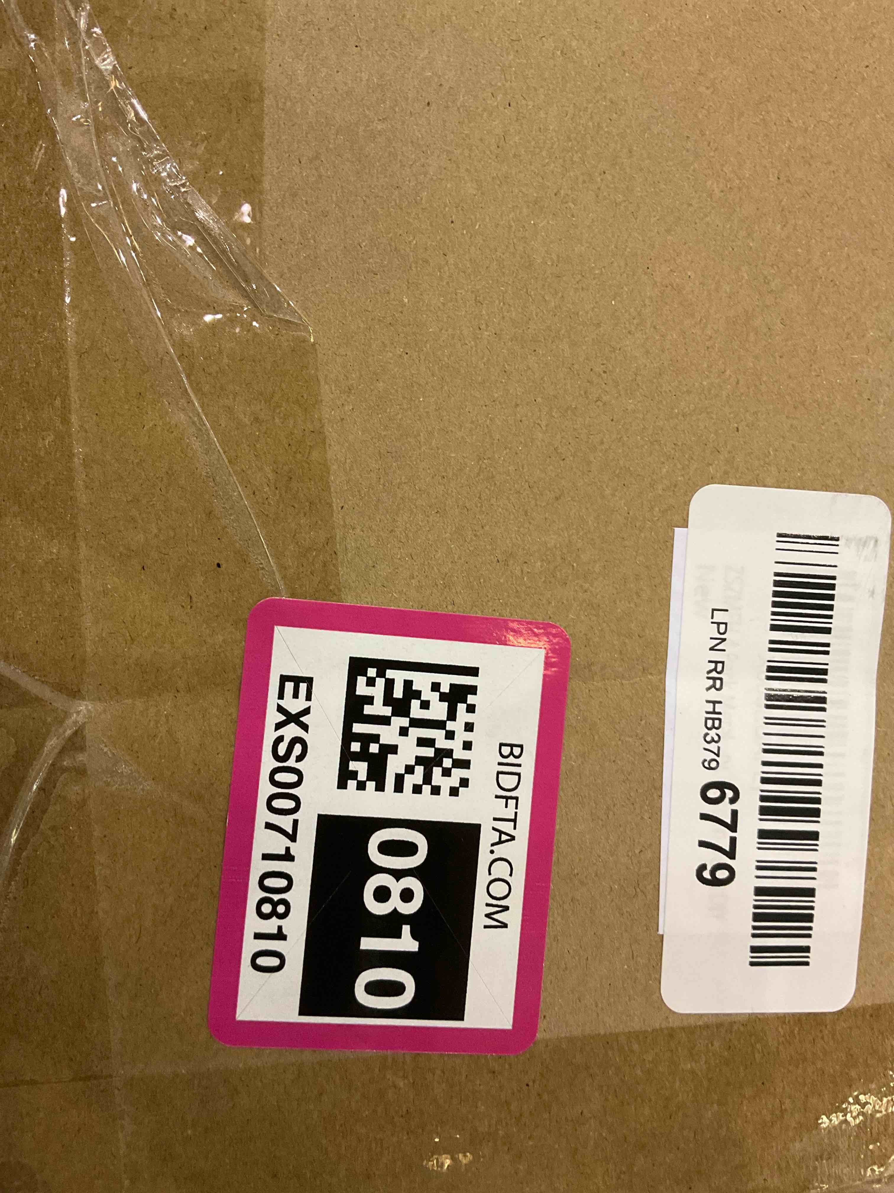https://s3.amazonaws.com/lotting-images-prod/bidfta/EXS00710810_1702577565969.jpeg