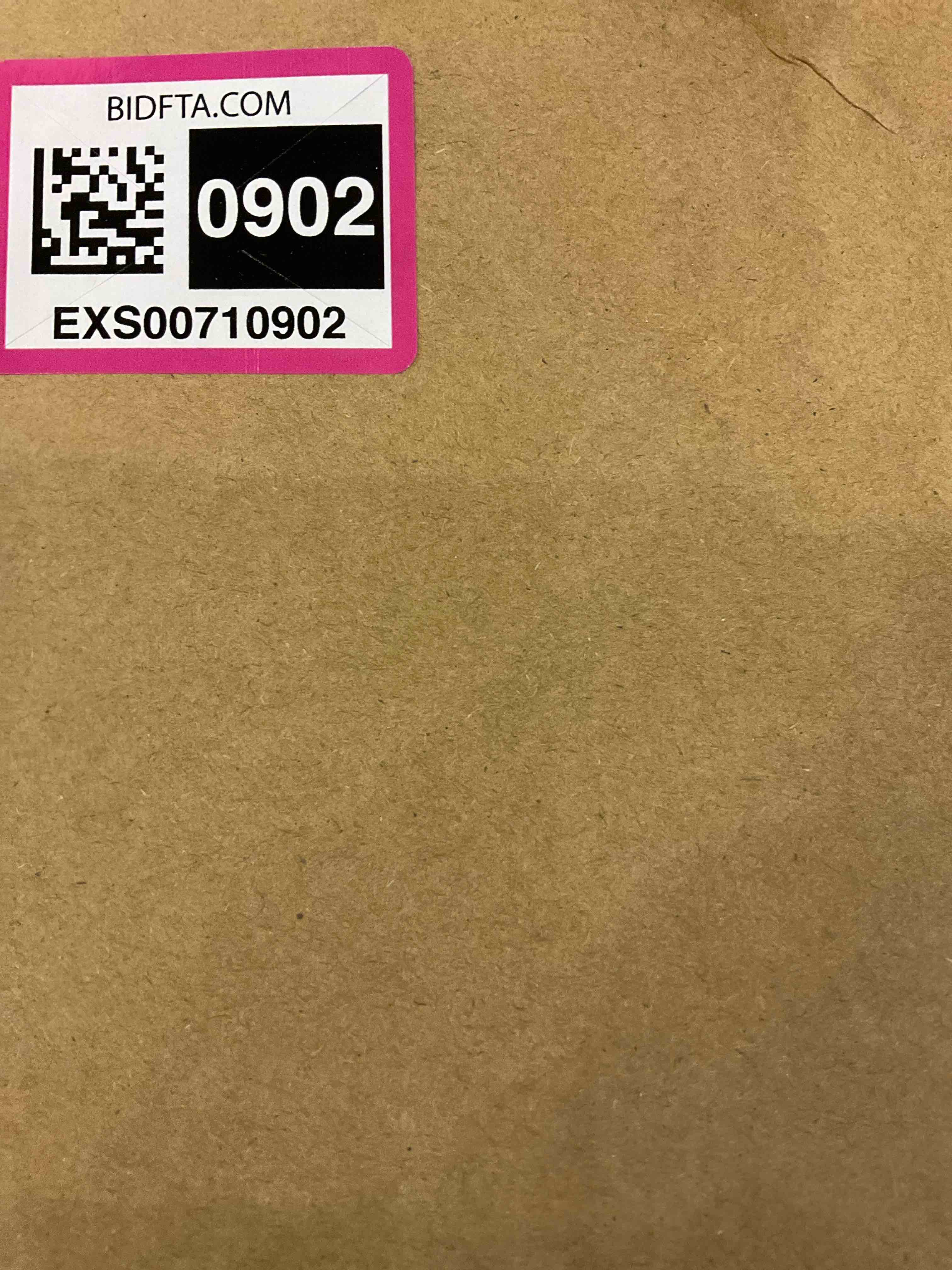 https://s3.amazonaws.com/lotting-images-prod/bidfta/EXS00710902_1702644397344.jpeg