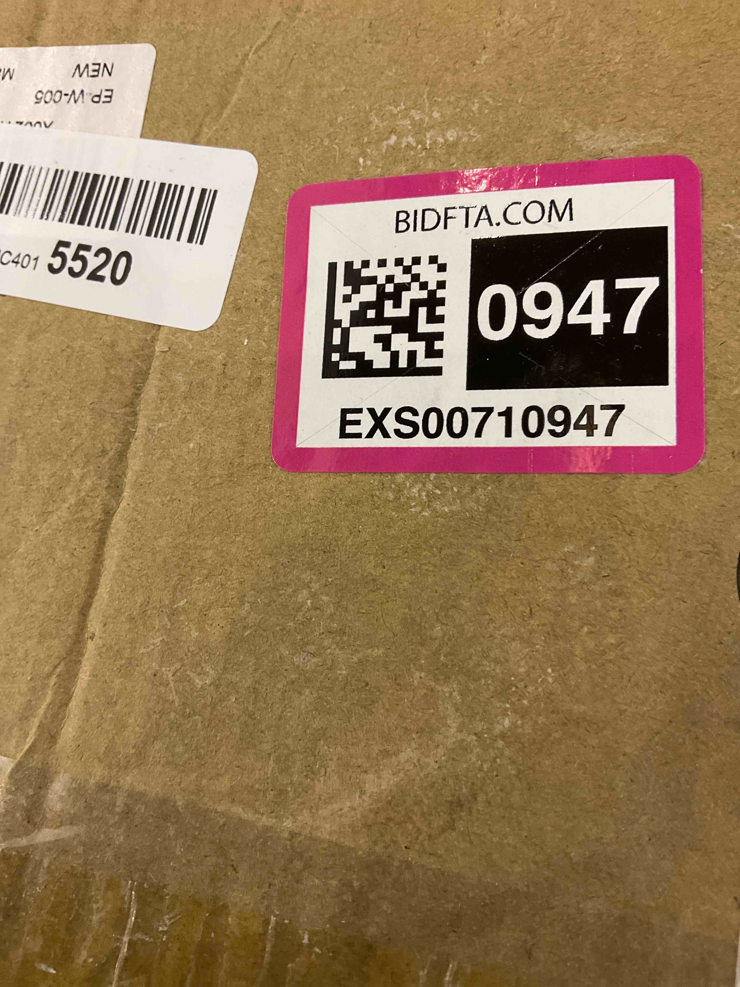 https://s3.amazonaws.com/lotting-images-prod/bidfta/EXS00710947_1702648145224.jpeg