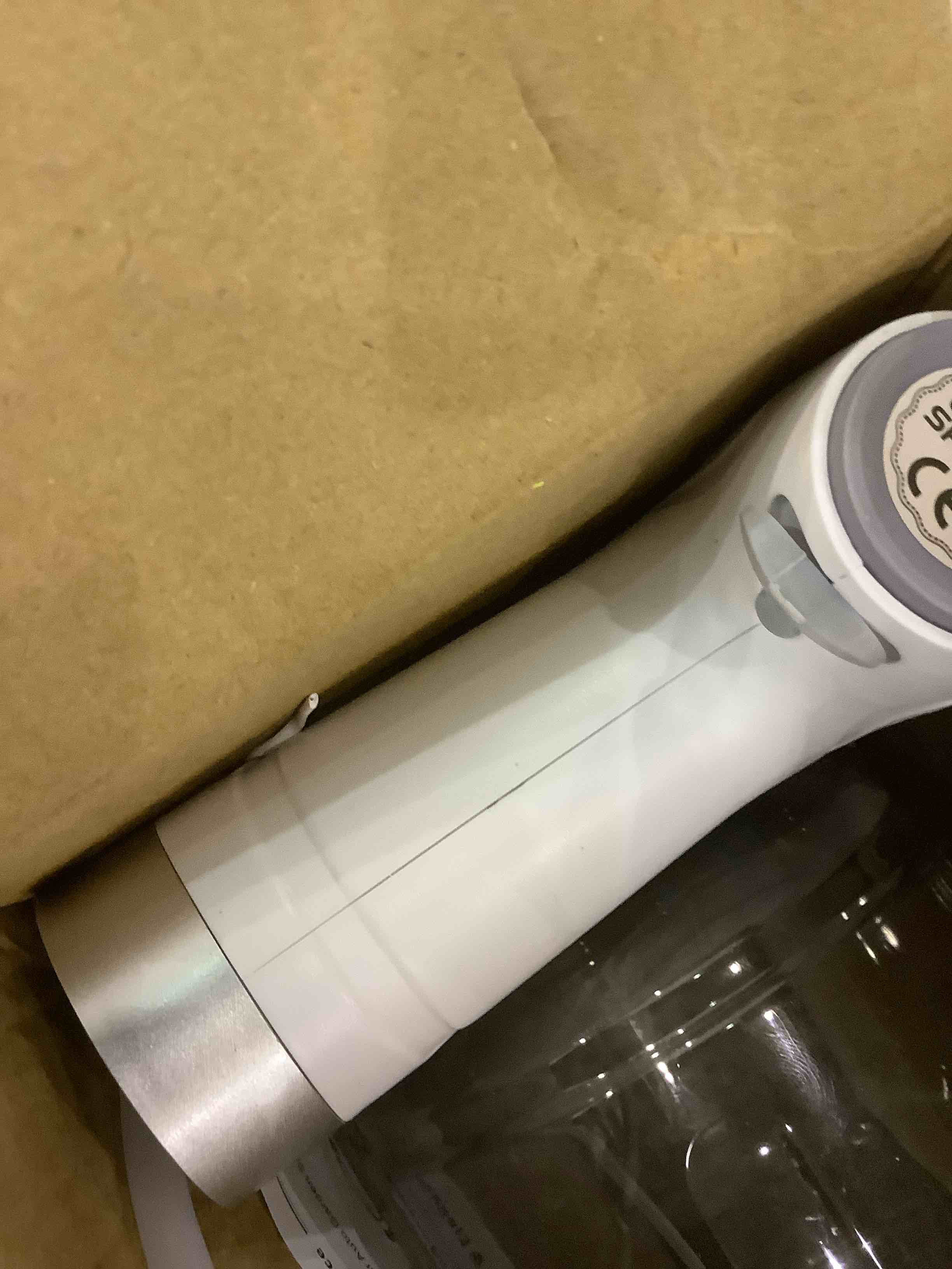 https://s3.amazonaws.com/lotting-images-prod/bidfta/EXS00711217_1702471847363.jpeg