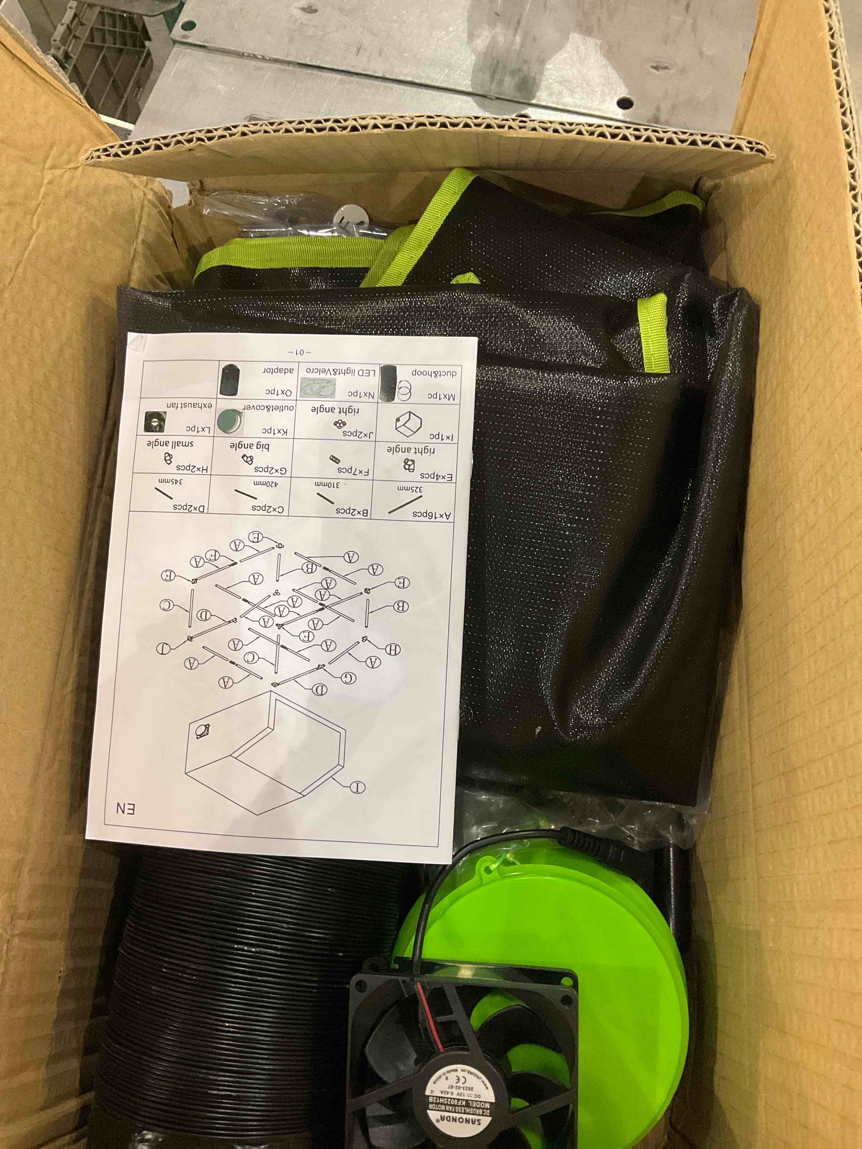 https://s3.amazonaws.com/lotting-images-prod/bidfta/EXS00711533_1702556781145.jpeg