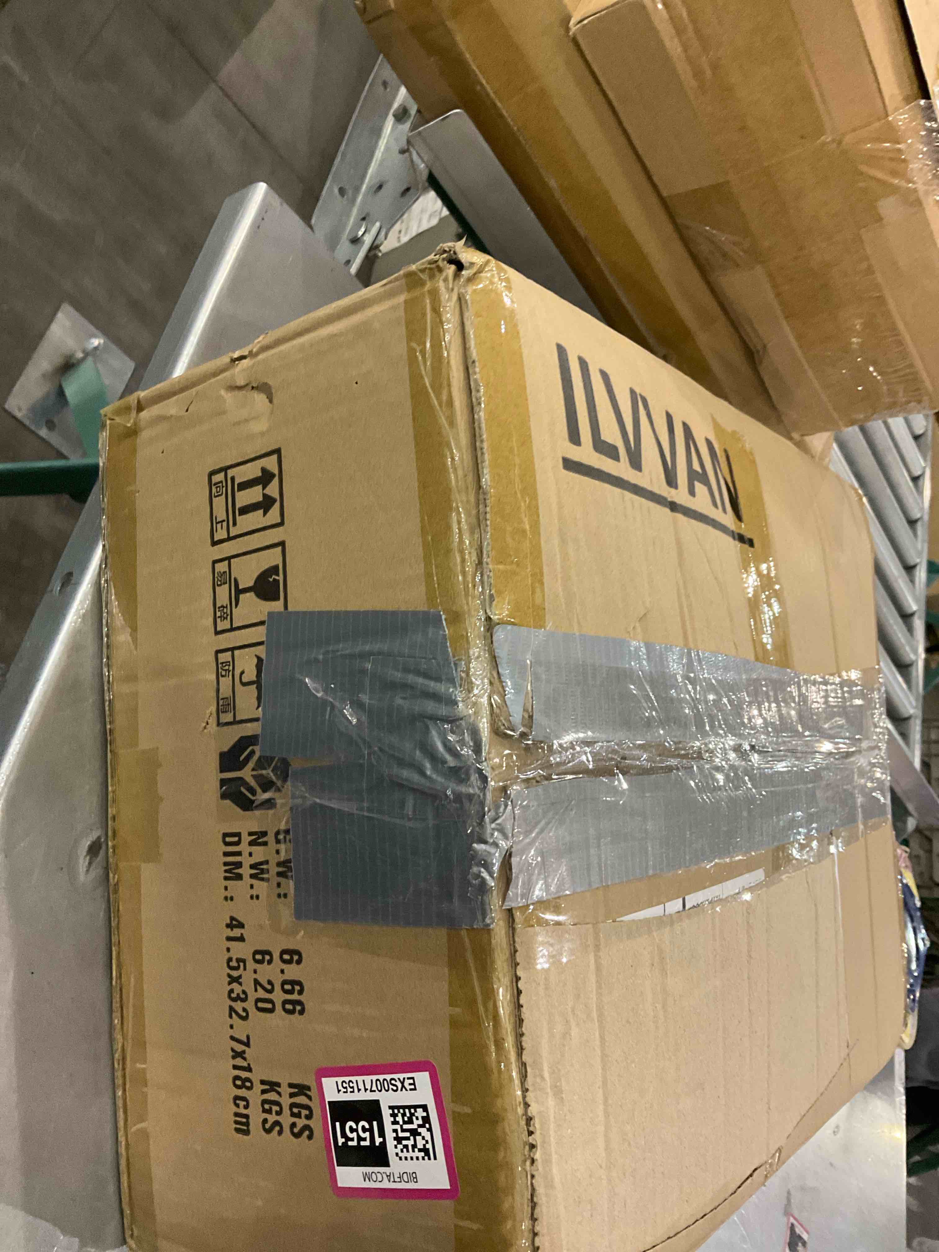 https://s3.amazonaws.com/lotting-images-prod/bidfta/EXS00711551_1702558648261.jpeg