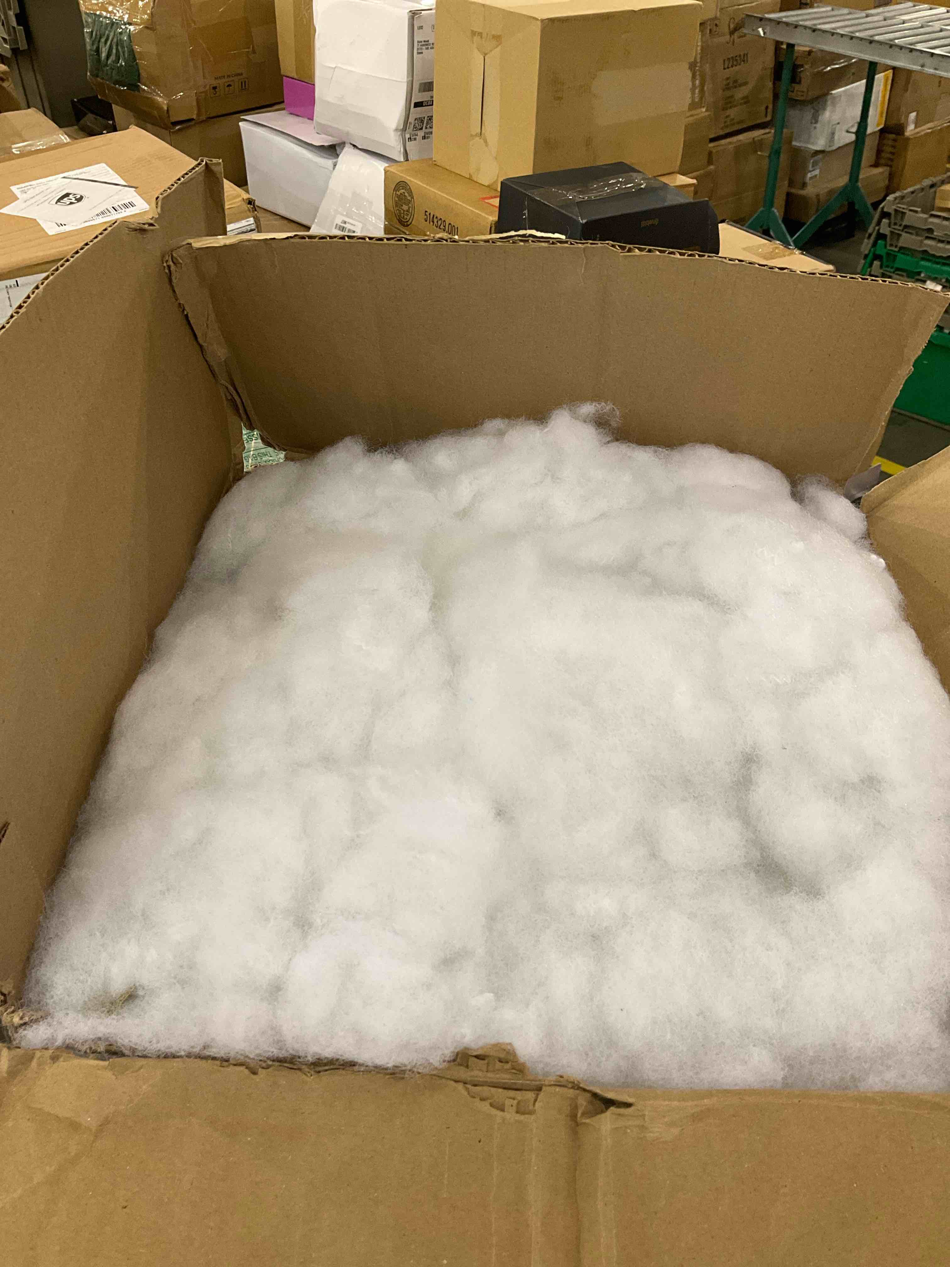https://s3.amazonaws.com/lotting-images-prod/bidfta/EXS00711643_1702570175233.jpeg