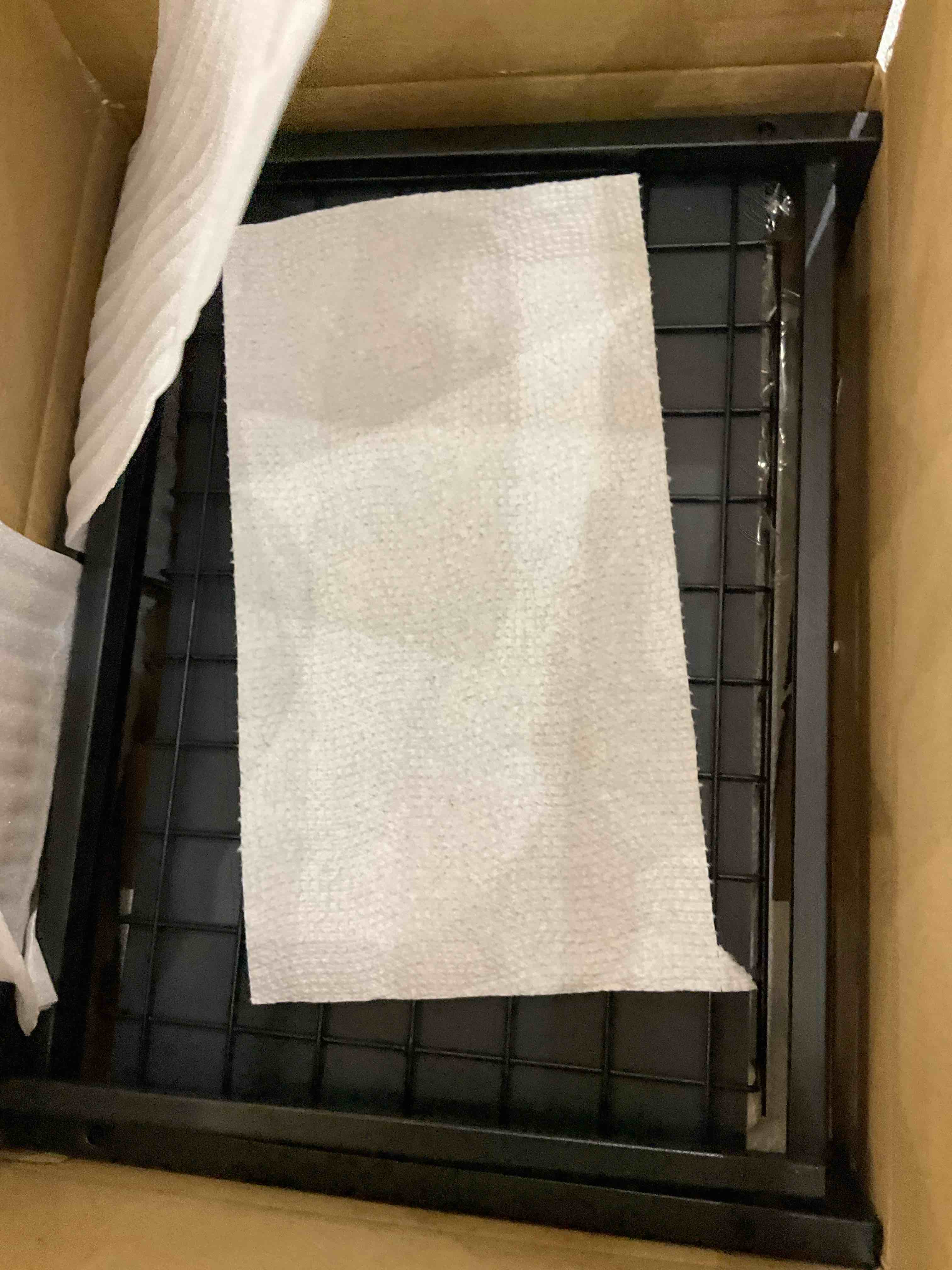 https://s3.amazonaws.com/lotting-images-prod/bidfta/EXS00711659_1702572945954.jpeg
