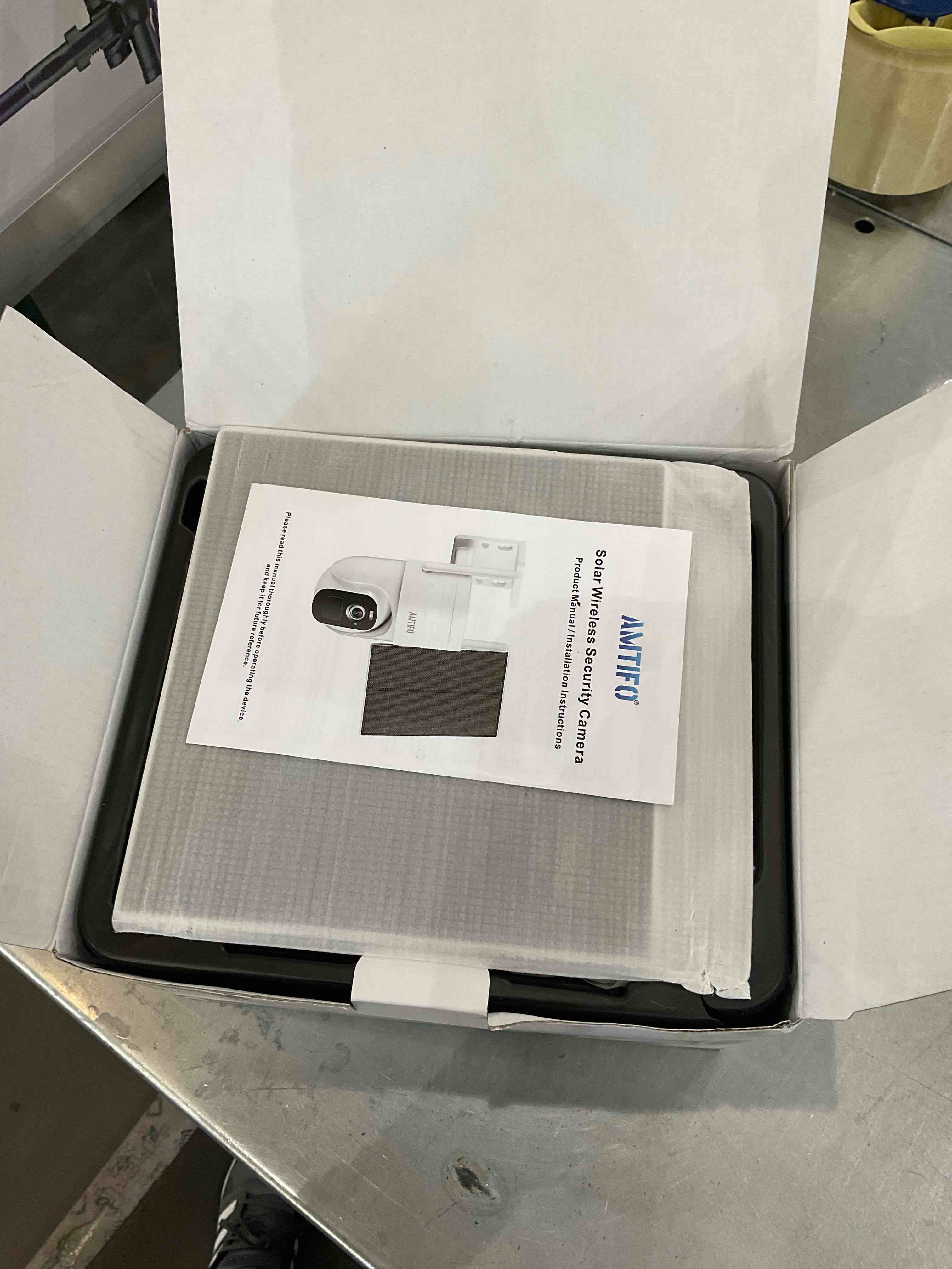 https://s3.amazonaws.com/lotting-images-prod/bidfta/EXS00711691_1702579613921.jpeg