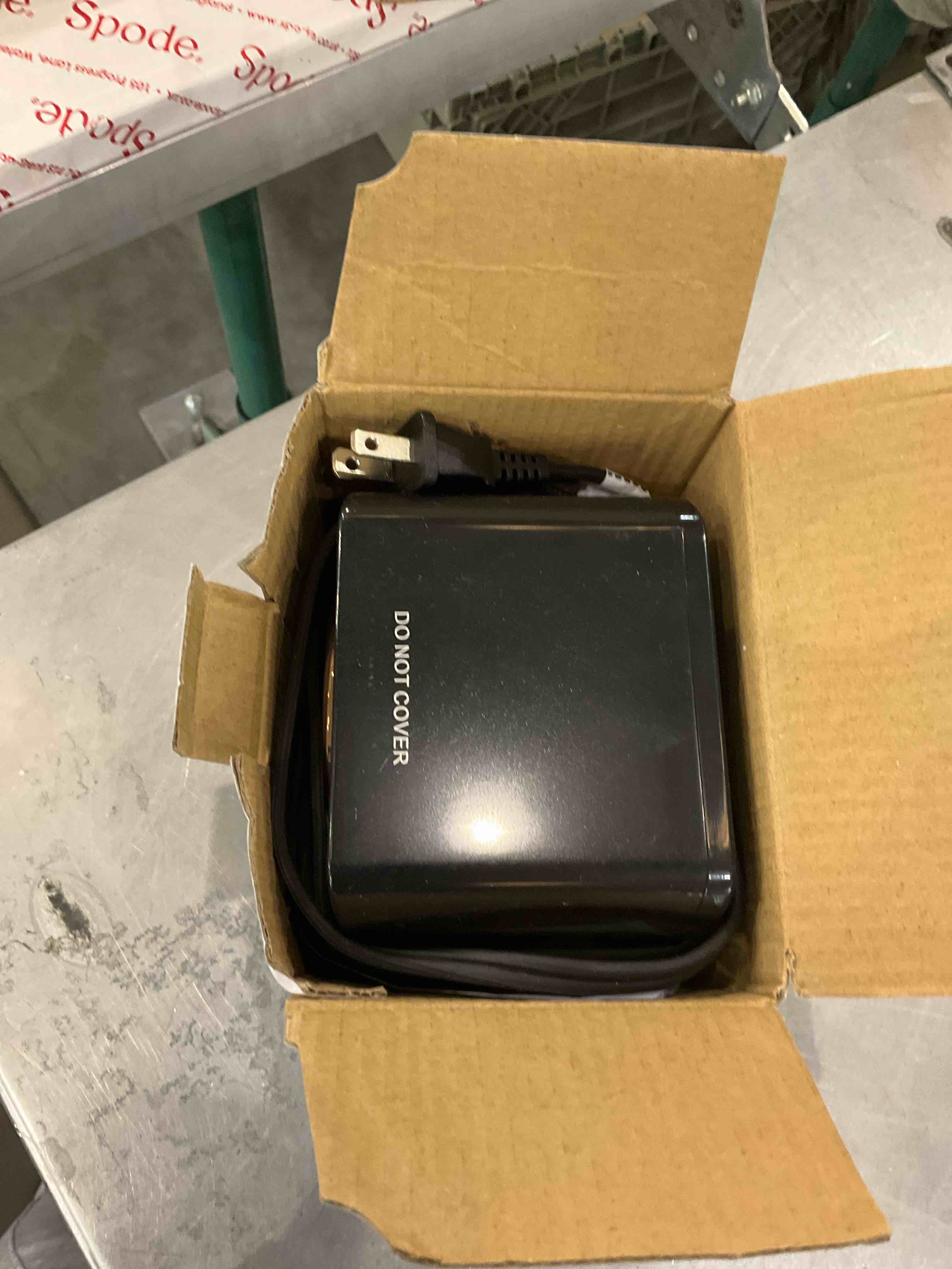 https://s3.amazonaws.com/lotting-images-prod/bidfta/EXS00711793_1702652274397.jpeg