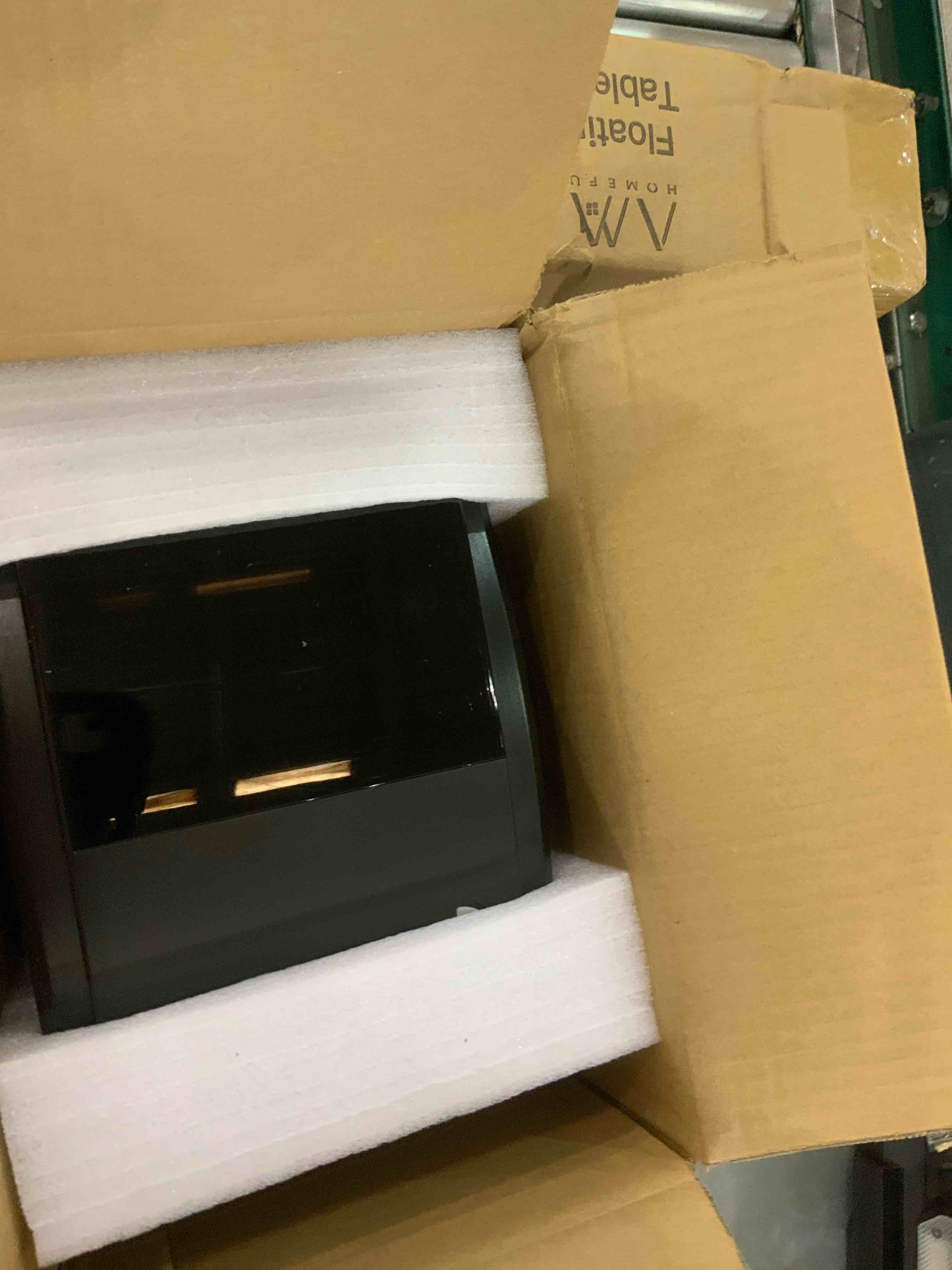 https://s3.amazonaws.com/lotting-images-prod/bidfta/EXS00712031_1702497753376.jpeg