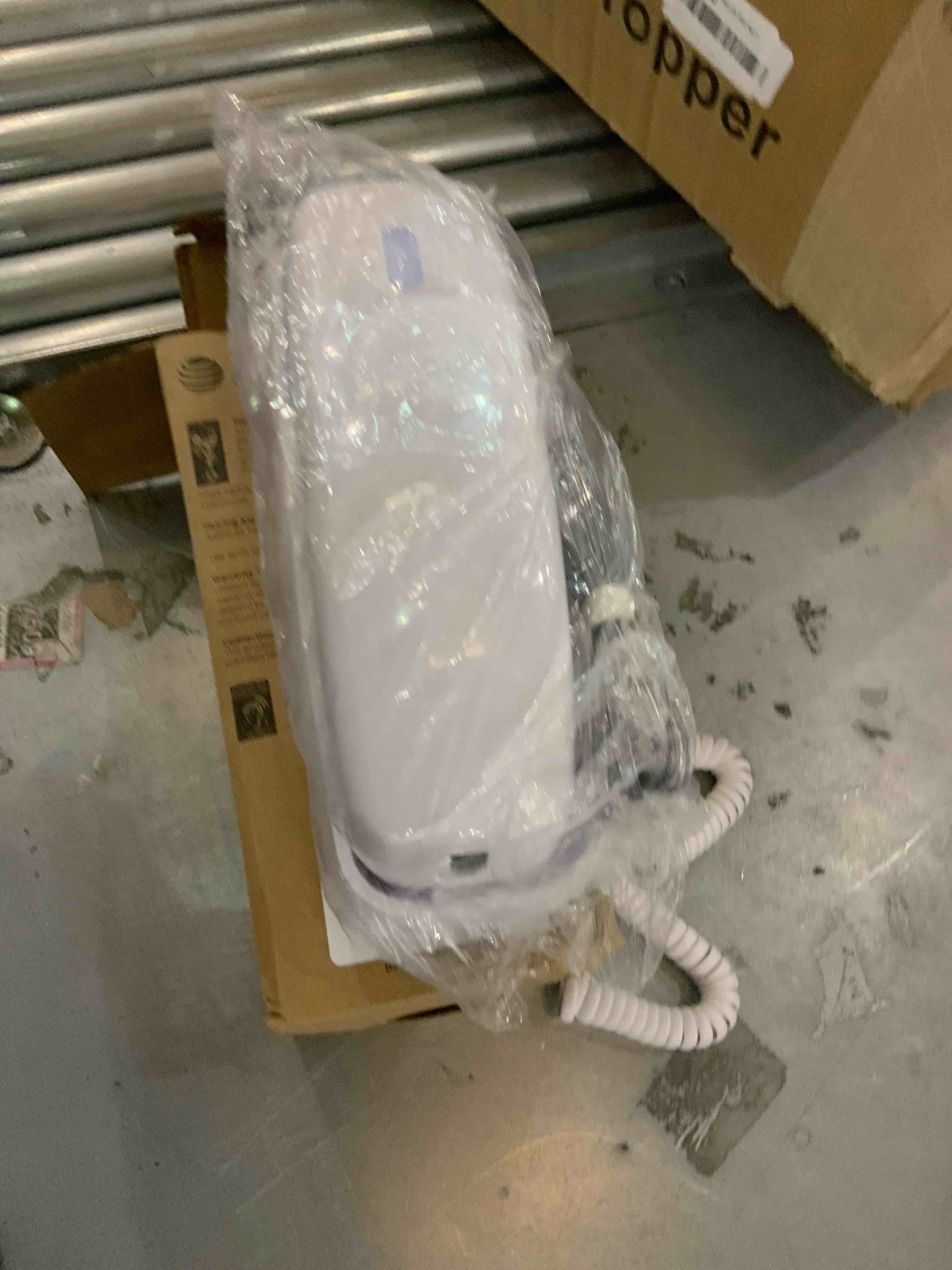 https://s3.amazonaws.com/lotting-images-prod/bidfta/EXS00712383_1702670471950.jpeg
