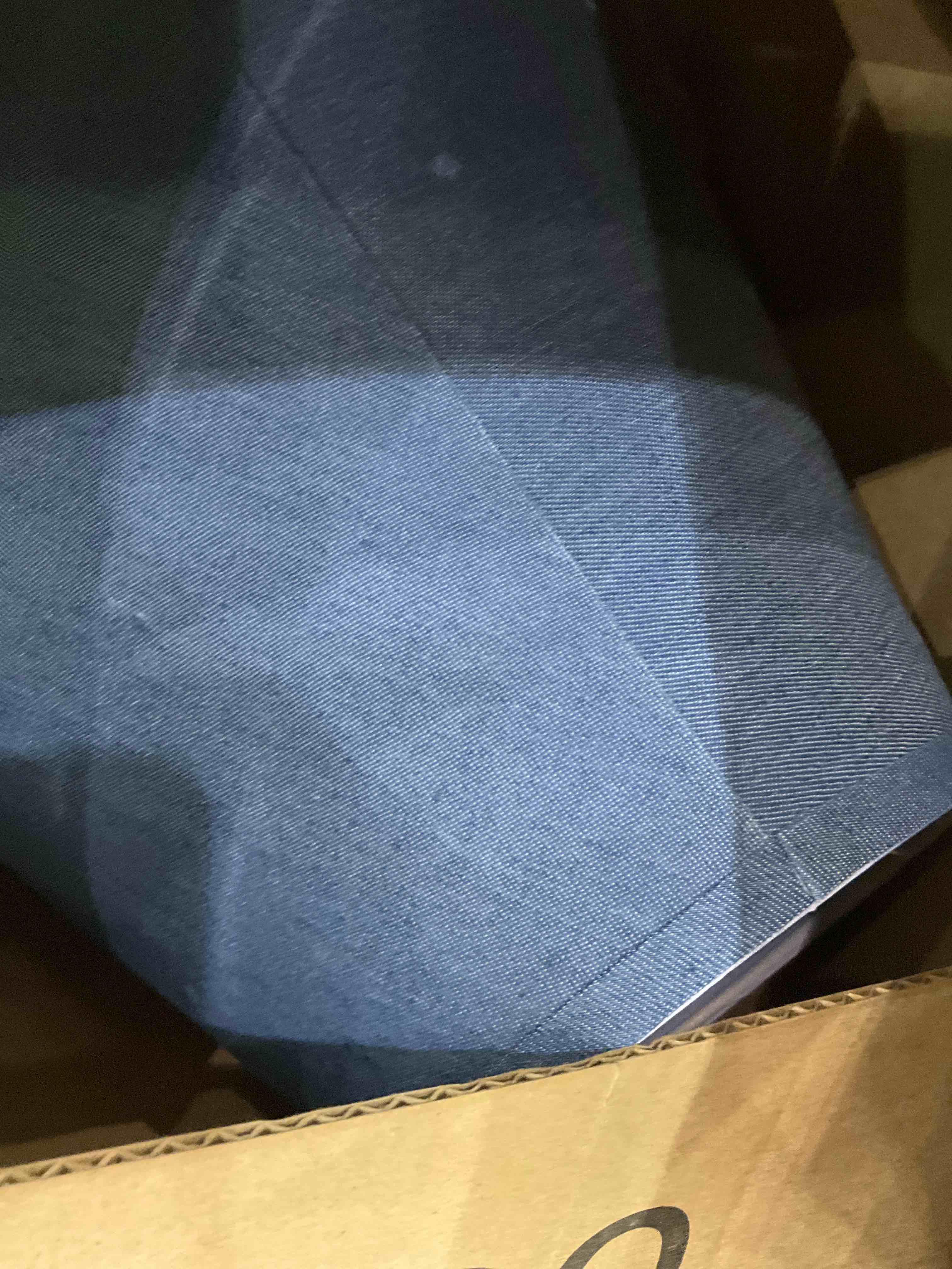 https://s3.amazonaws.com/lotting-images-prod/bidfta/EXS00712909_1703002409528.jpeg