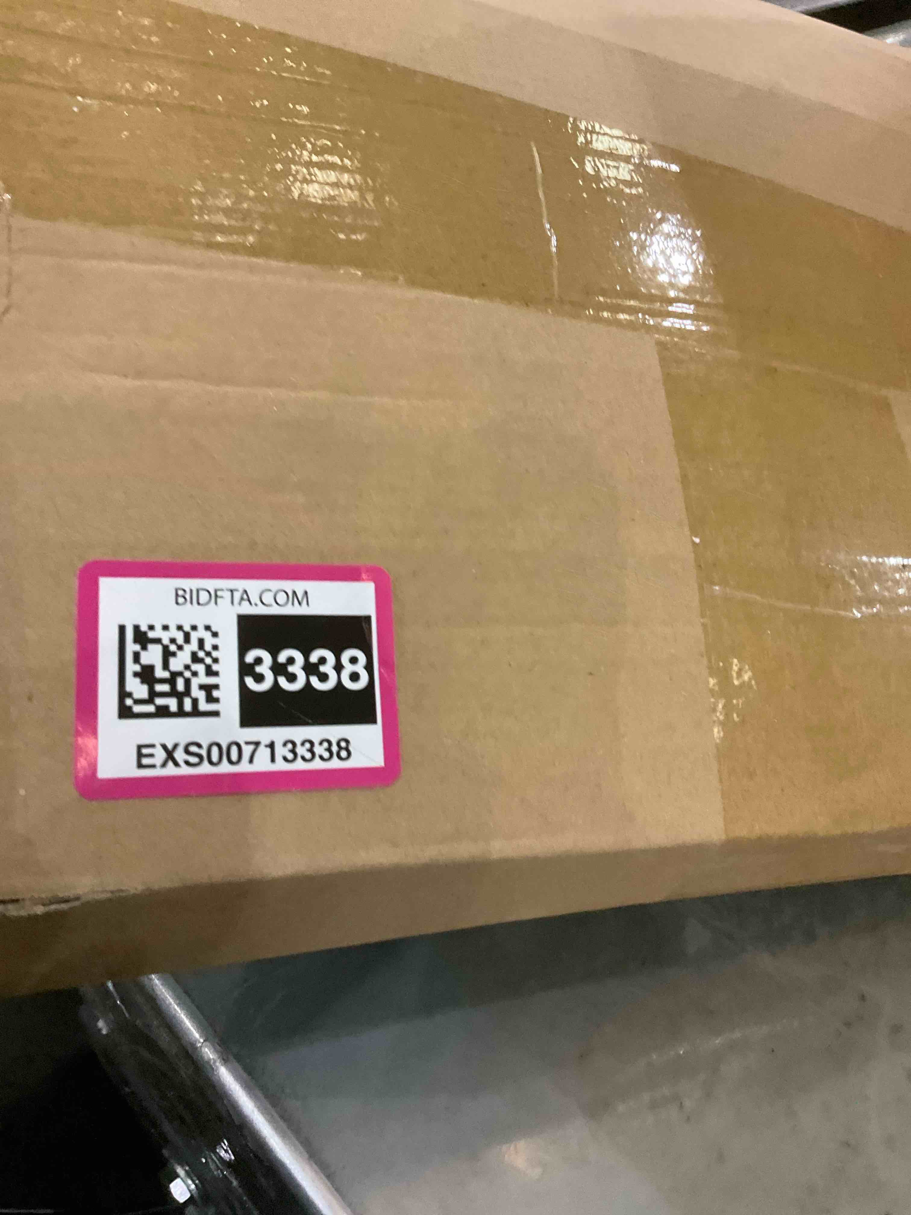 https://s3.amazonaws.com/lotting-images-prod/bidfta/EXS00713338_1702998310980.jpeg
