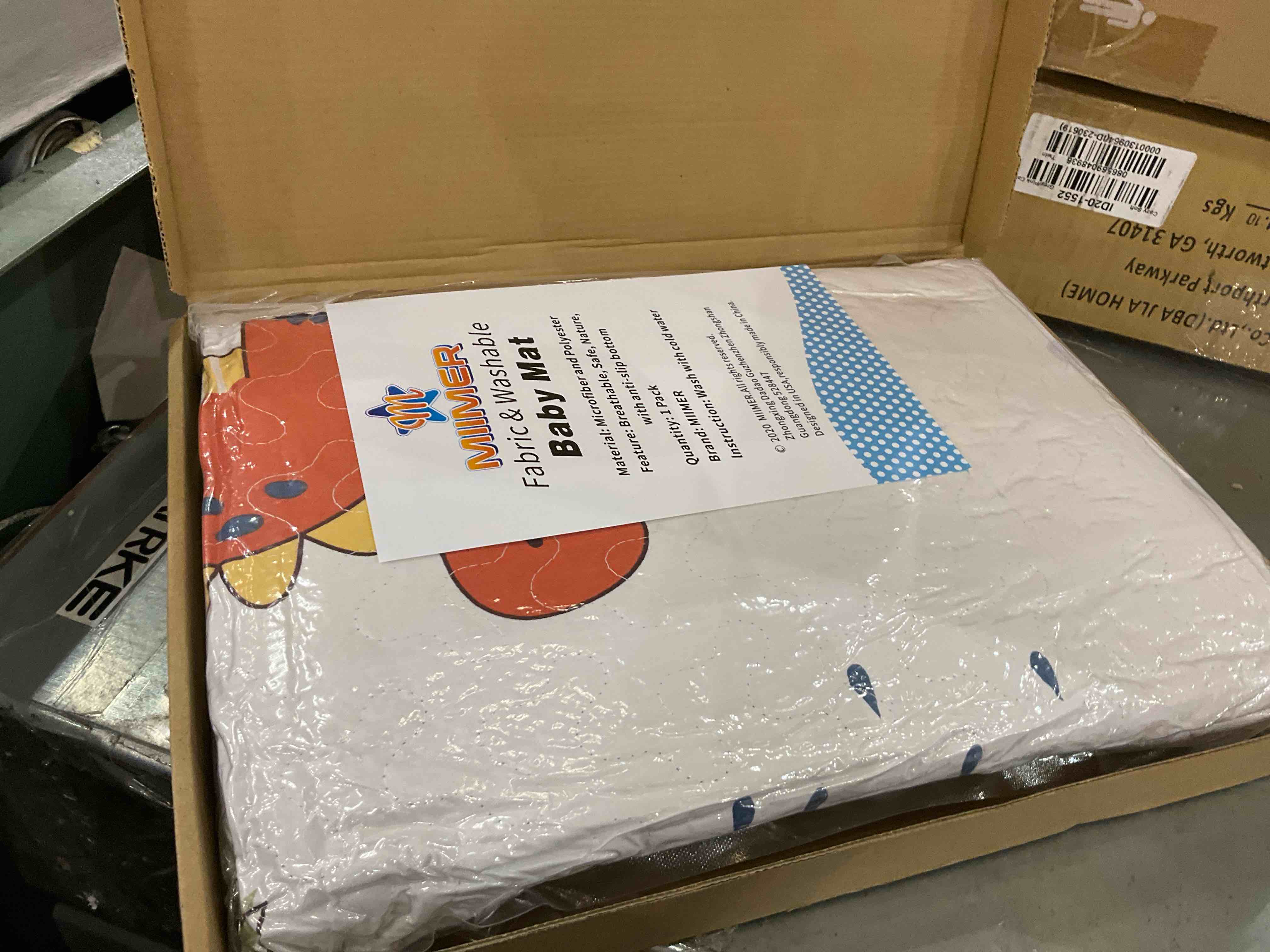 https://s3.amazonaws.com/lotting-images-prod/bidfta/EXS00714379_1703270271786.jpeg