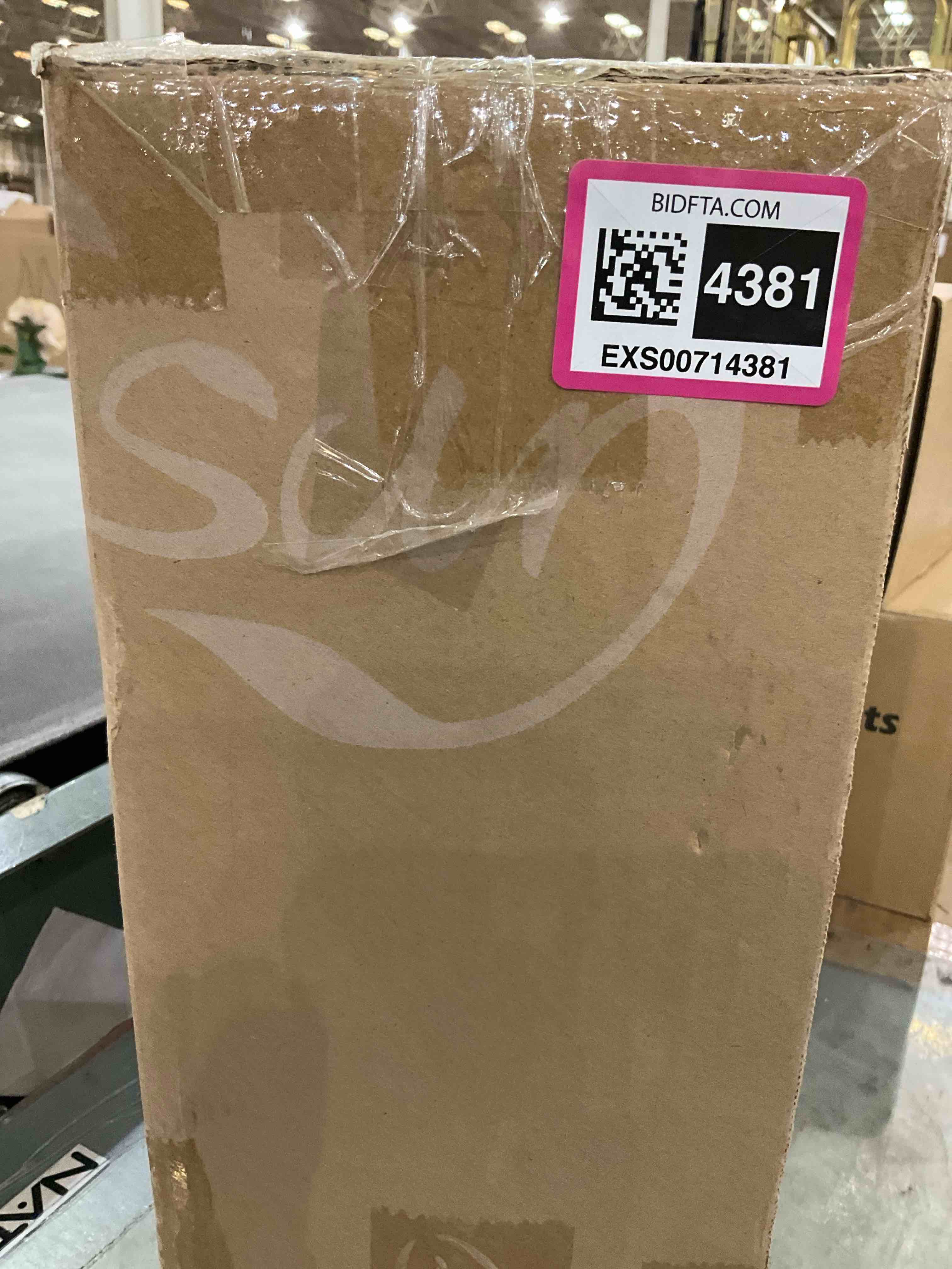 https://s3.amazonaws.com/lotting-images-prod/bidfta/EXS00714381_1703270434567.jpeg
