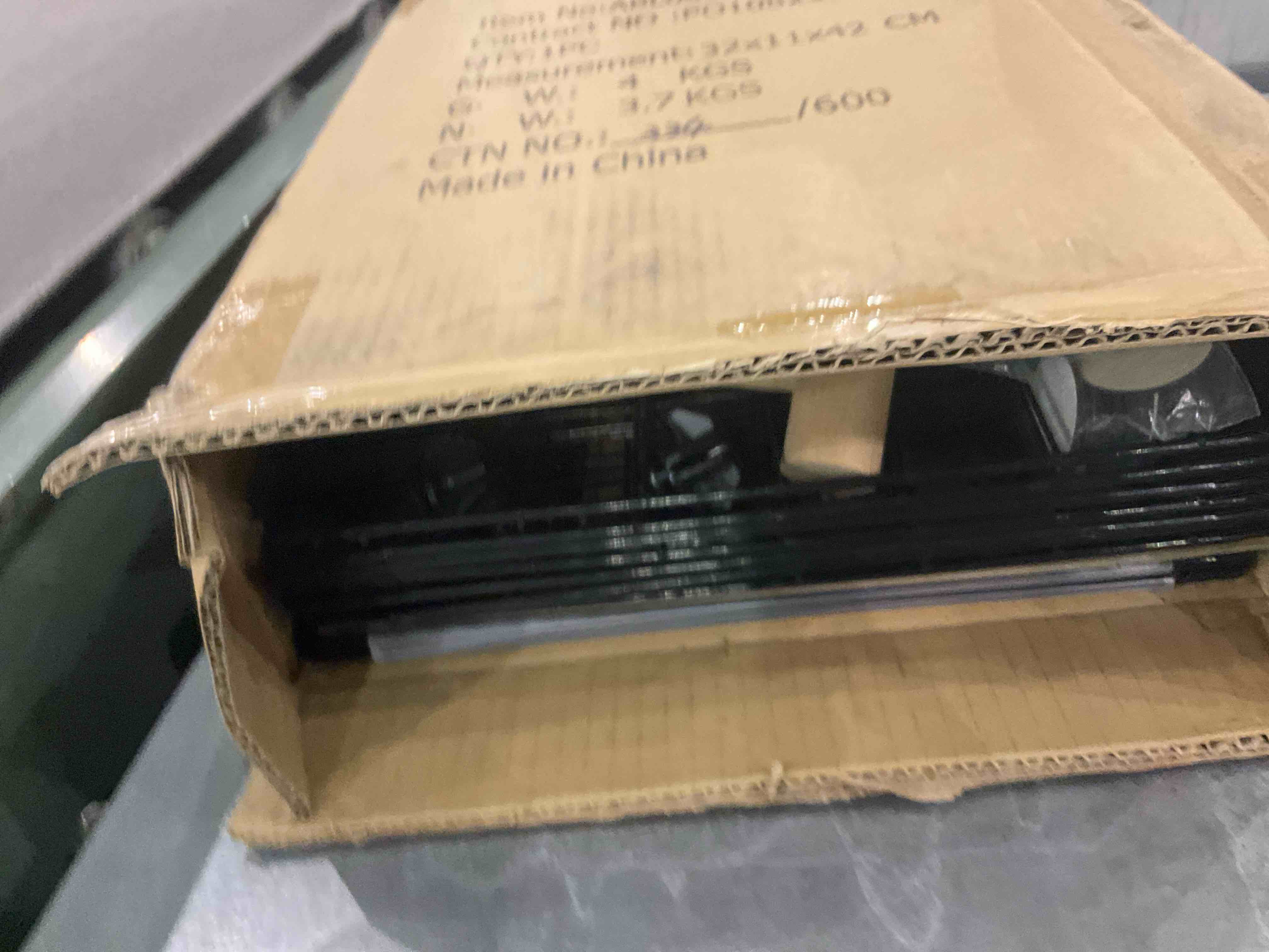 https://s3.amazonaws.com/lotting-images-prod/bidfta/EXS00714439_1704200780739.jpeg