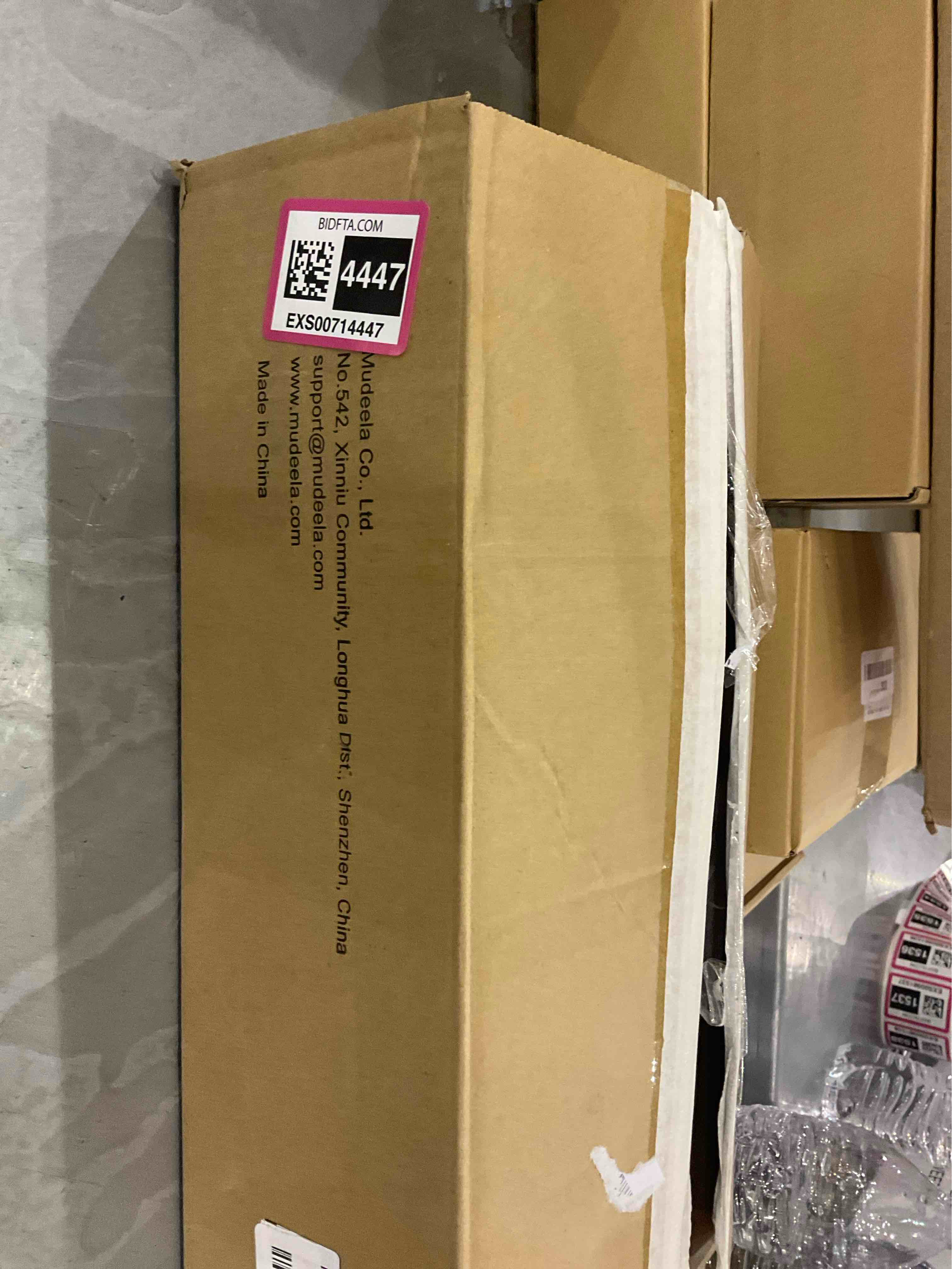https://s3.amazonaws.com/lotting-images-prod/bidfta/EXS00714447_1704201676912.jpeg